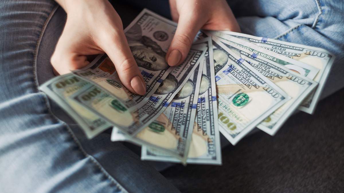 Курс долара, євро – курс валют НБУ на 6 січня 2021 Курс долара, євро – курс валют НБУ на 6 січня 2021