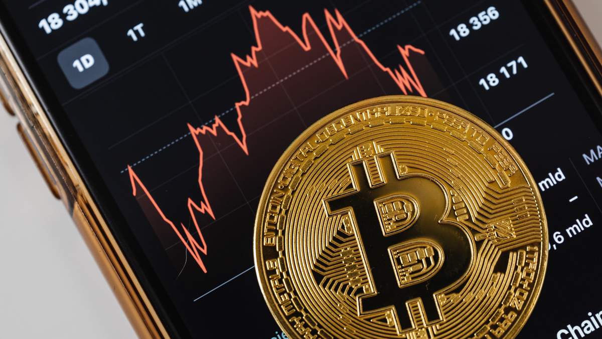 Курс біткойна 11 січня 2021: криптовалюта обвалилася на 20% за добу Курс біткойна 11 січня 2021: криптовалюта обвалилася на 20% за добу
