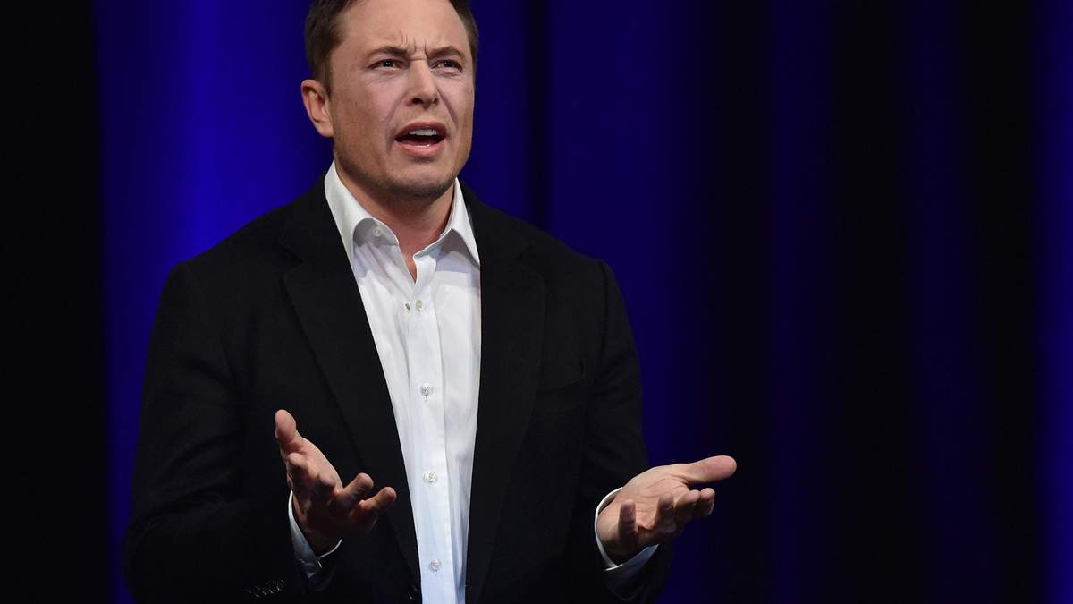 На Илона Маска подал в суд инвестор Tesla: причина На Илона Маска подал в суд инвестор Tesla: причина