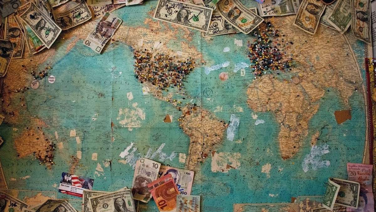 Forbes назвав найбатших людей світу Forbes назвав найбатших людей світу