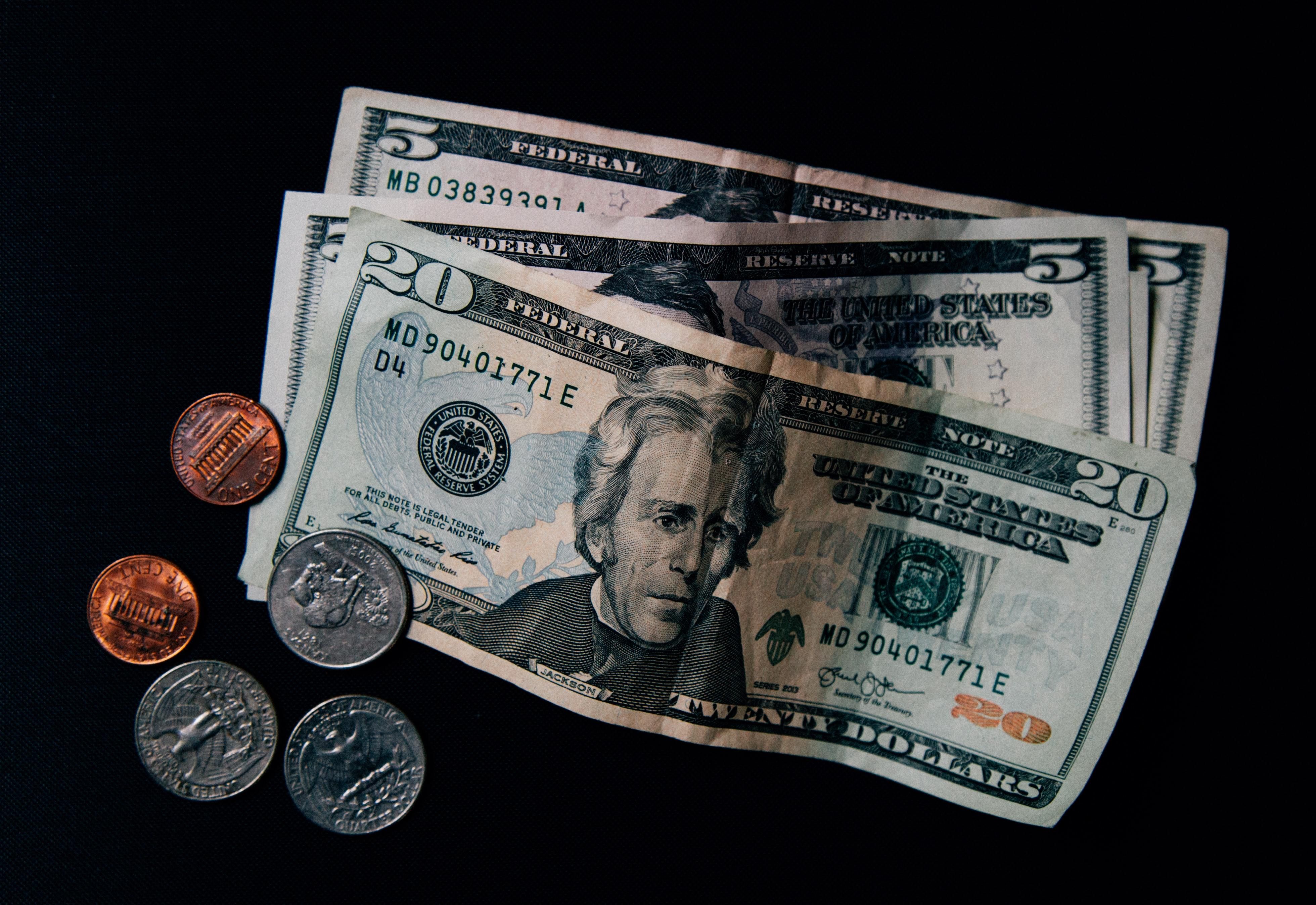 Доллар и коронавирус: в США заканчиваются долларовые монеты