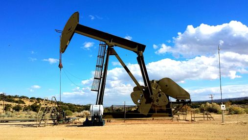 Ціна на нафту може злетіти до 150 доларів після рекордного обвалу – експерти
