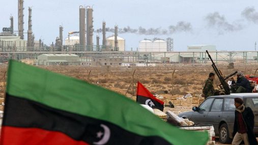 Лівія знову зупиняє експорт нафти: цього разу винні ОАЕ