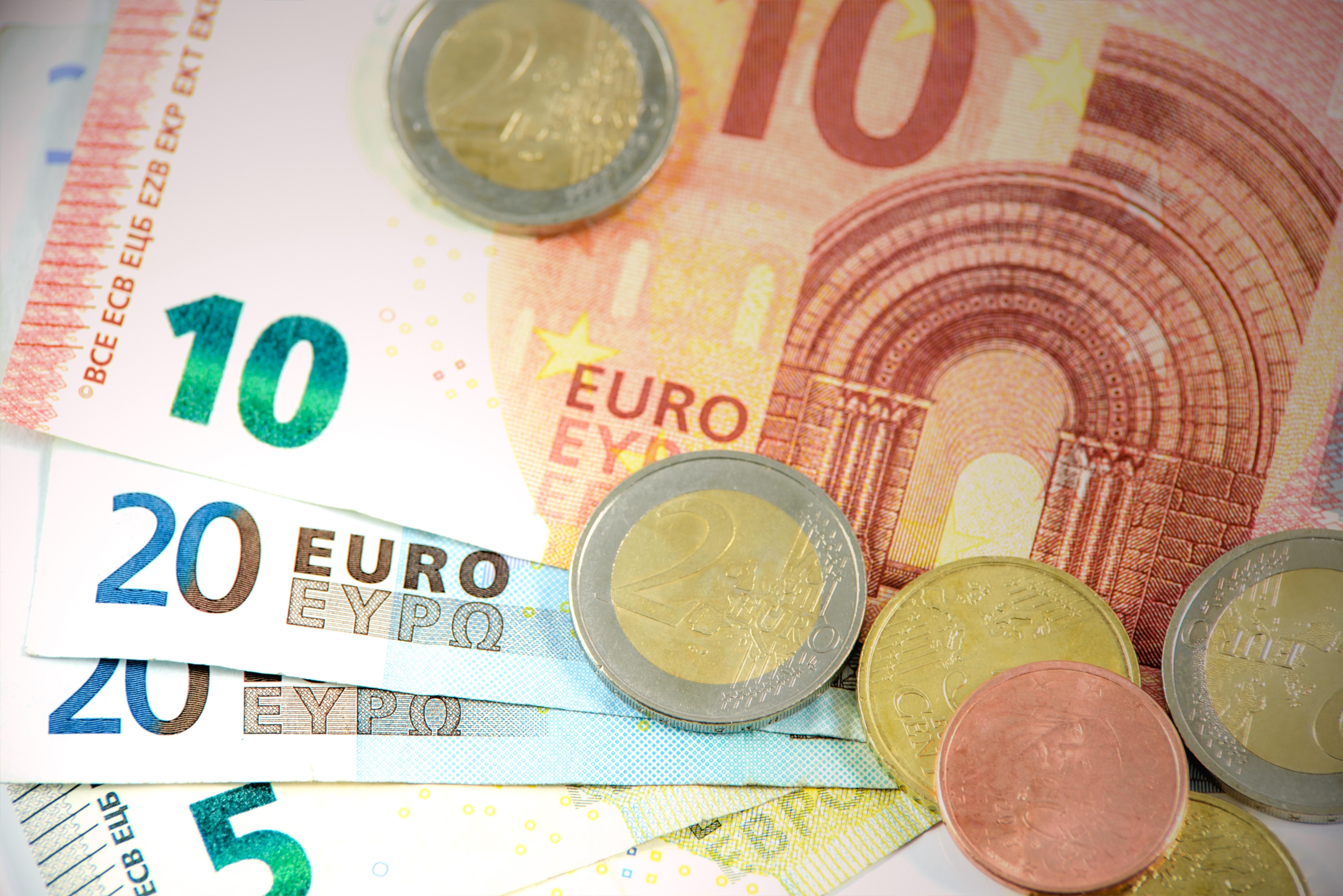 Курс долара, євро – курс валют НБУ на 22 жовтня 2020