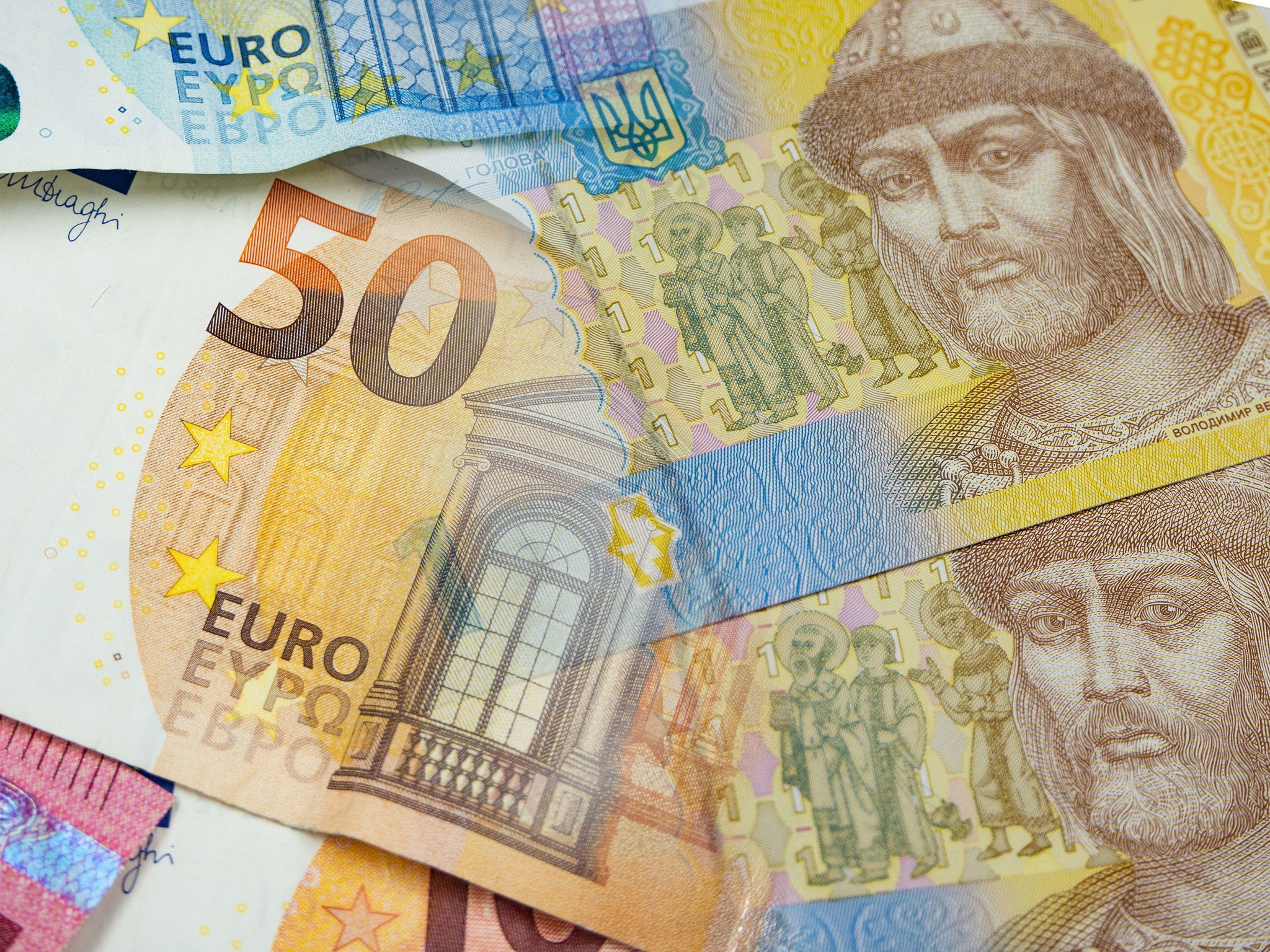 Курс НБУ долара, євро на 22 грудня 2020 – курс валют