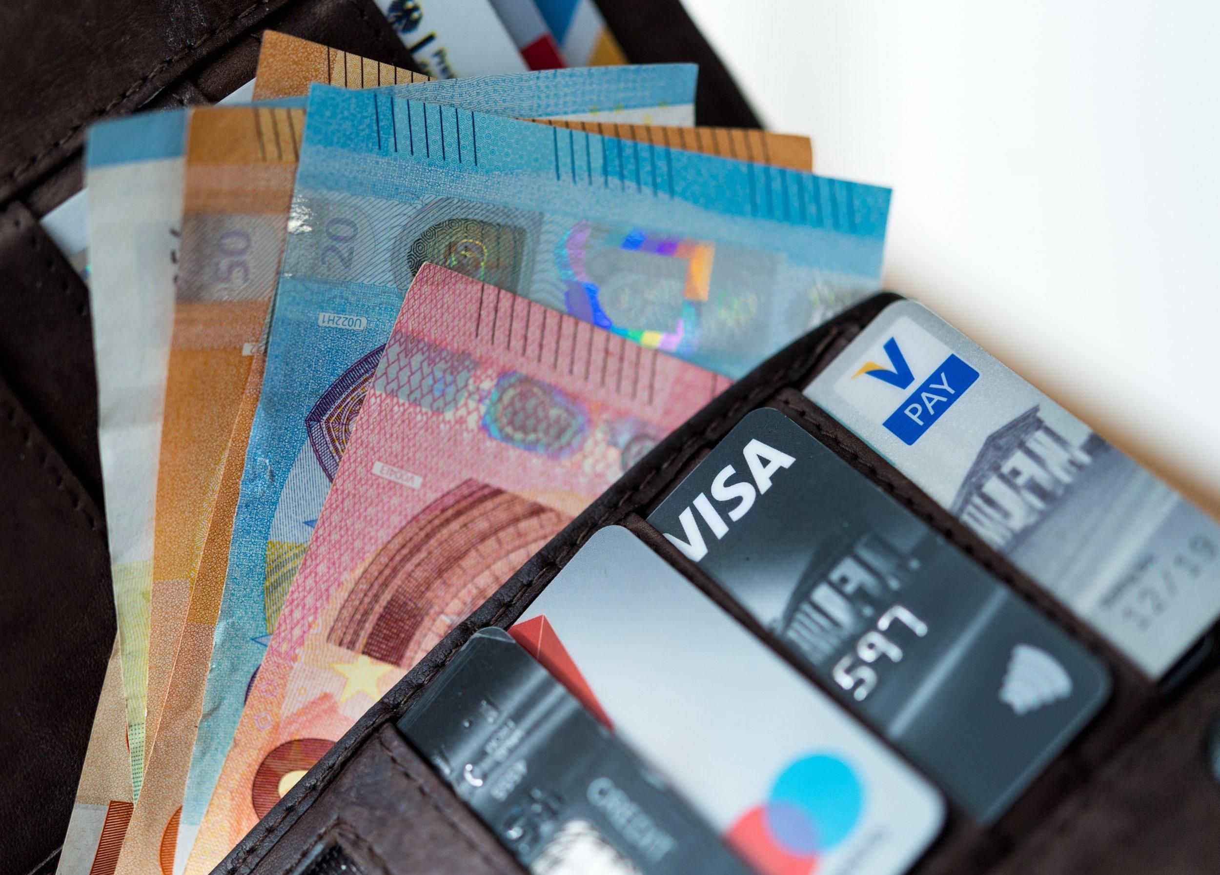 Готівковий курс валют на сьогодні 17 лютого 2021 – курс євро, долара Готівковий курс валют на сьогодні 17 лютого 2021 – курс євро, долара