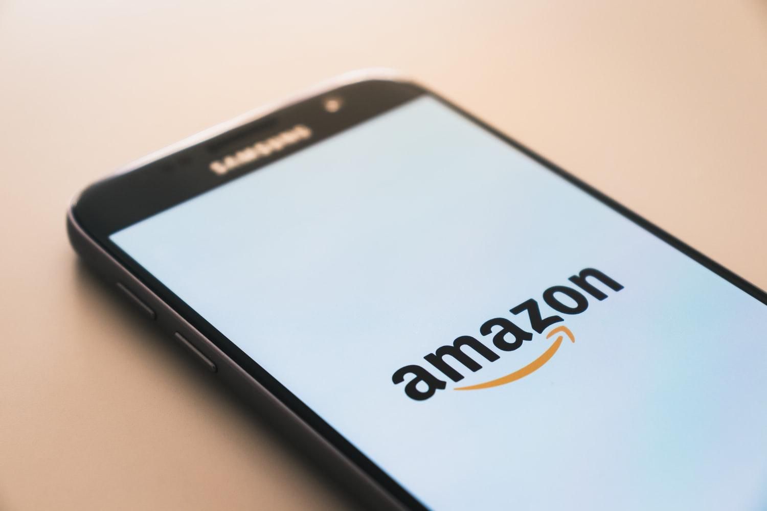Продажі Amazon виросли на 44%  Продажі Amazon виросли на 44%