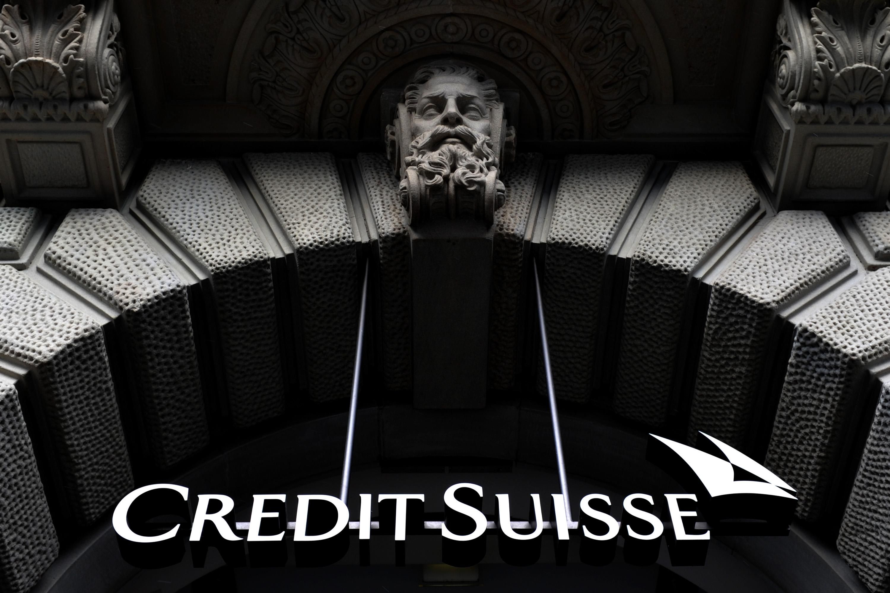 Credit Suisse наконец уладил шпионский скандал