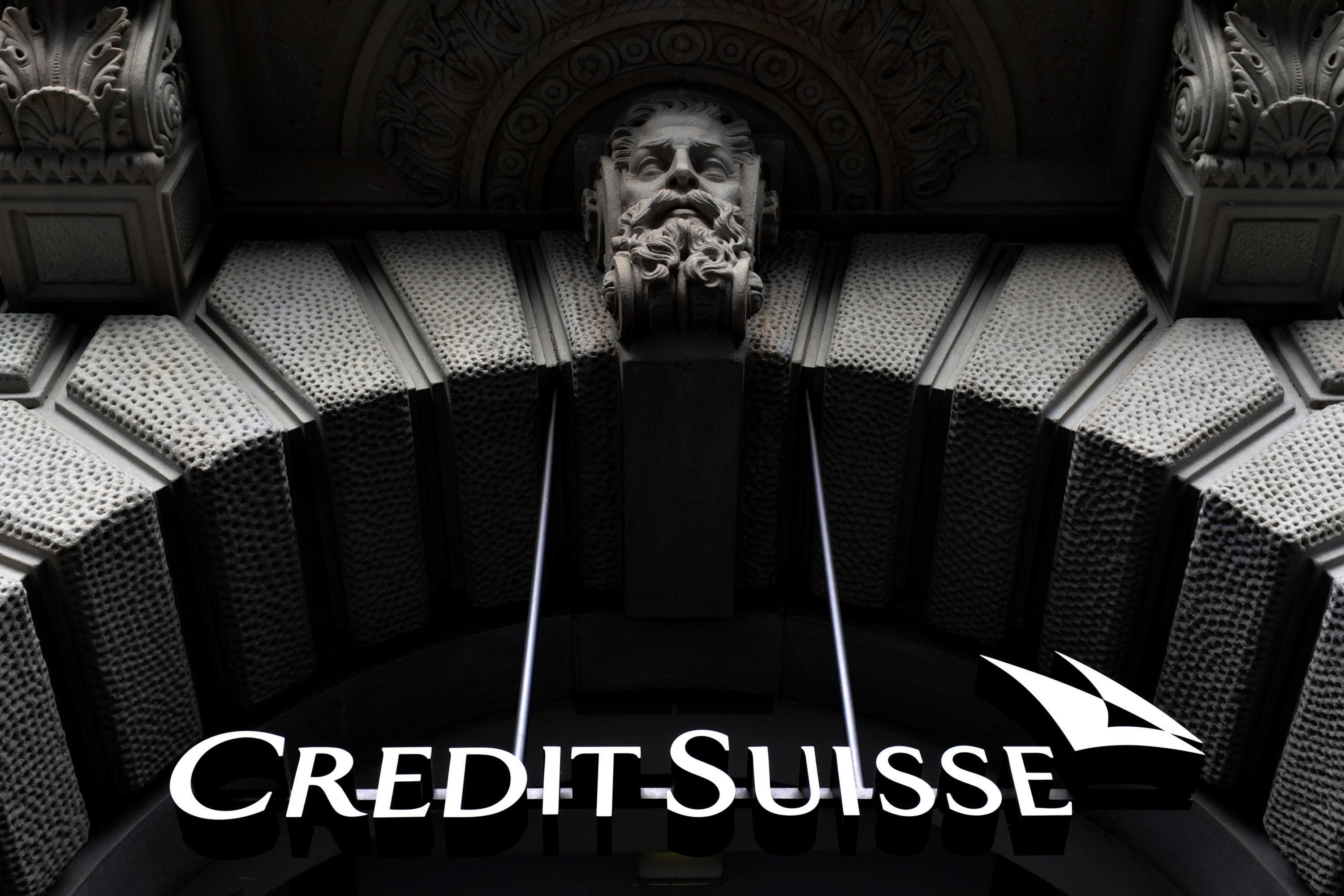 Credit Suisse наконец уладил шпионский скандал Credit Suisse наконец уладил шпионский скандал