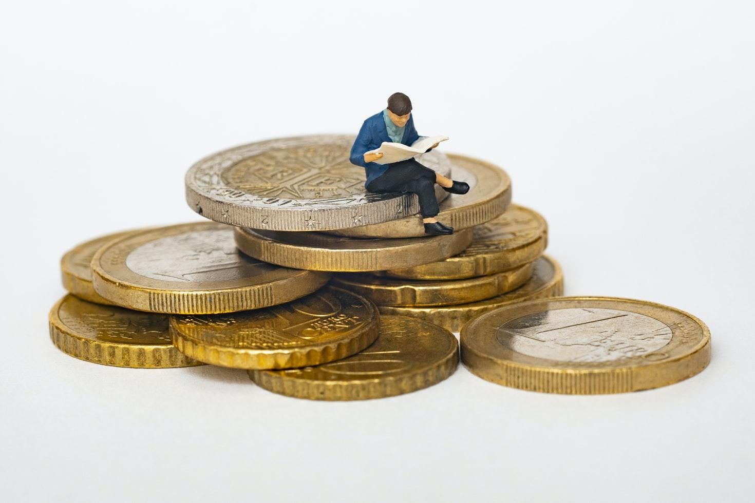 Цифровые монеты или фиатные деньги: в какие активы инвестируют профессионалы - Финансы