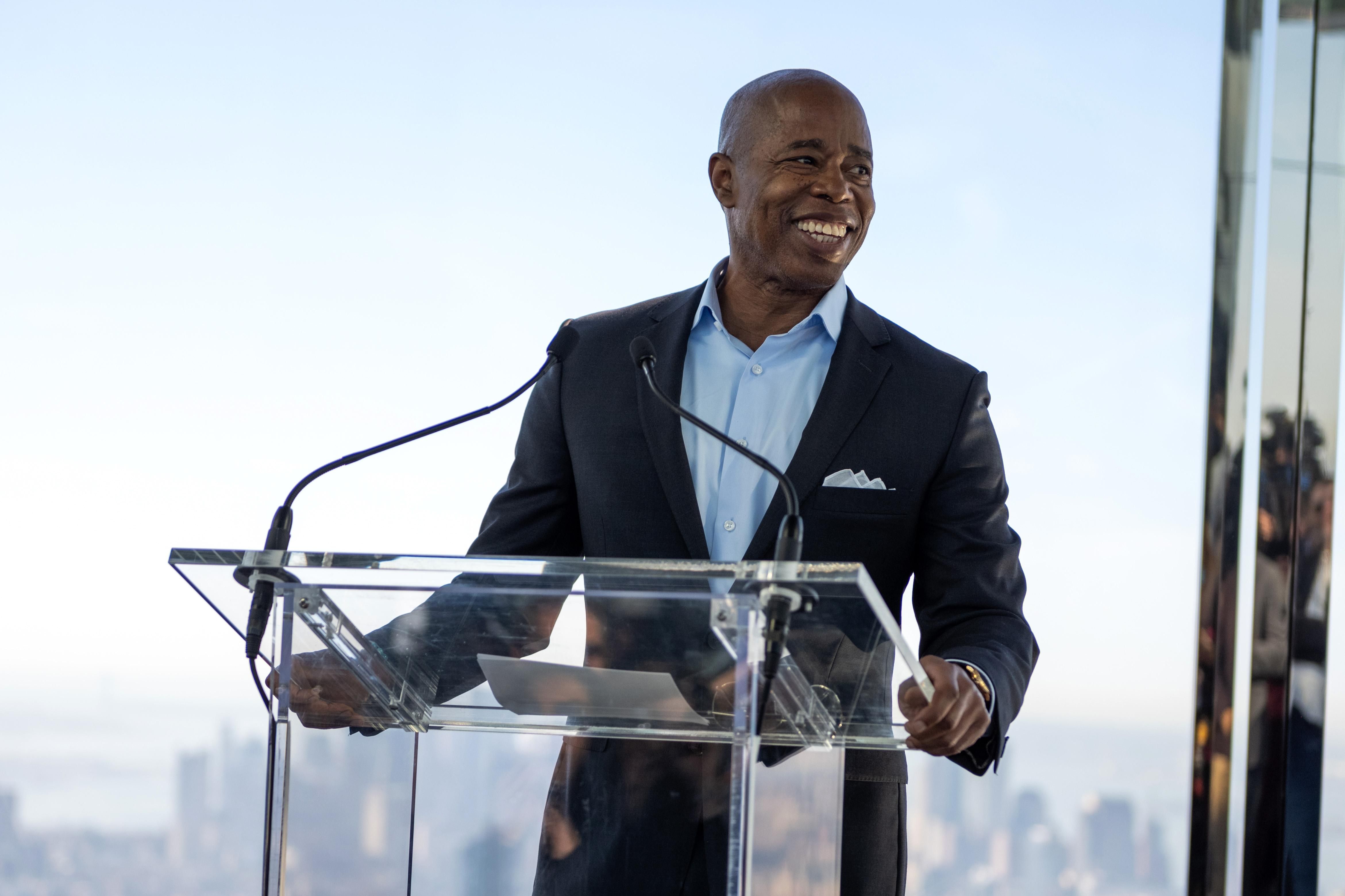 Мэр Нью-Йорка будет получать зарплату в биткоинах - новости биткоин - Финансы Мэр Нью-Йорка будет получать зарплату в биткоинах - новости биткоин - Финансы