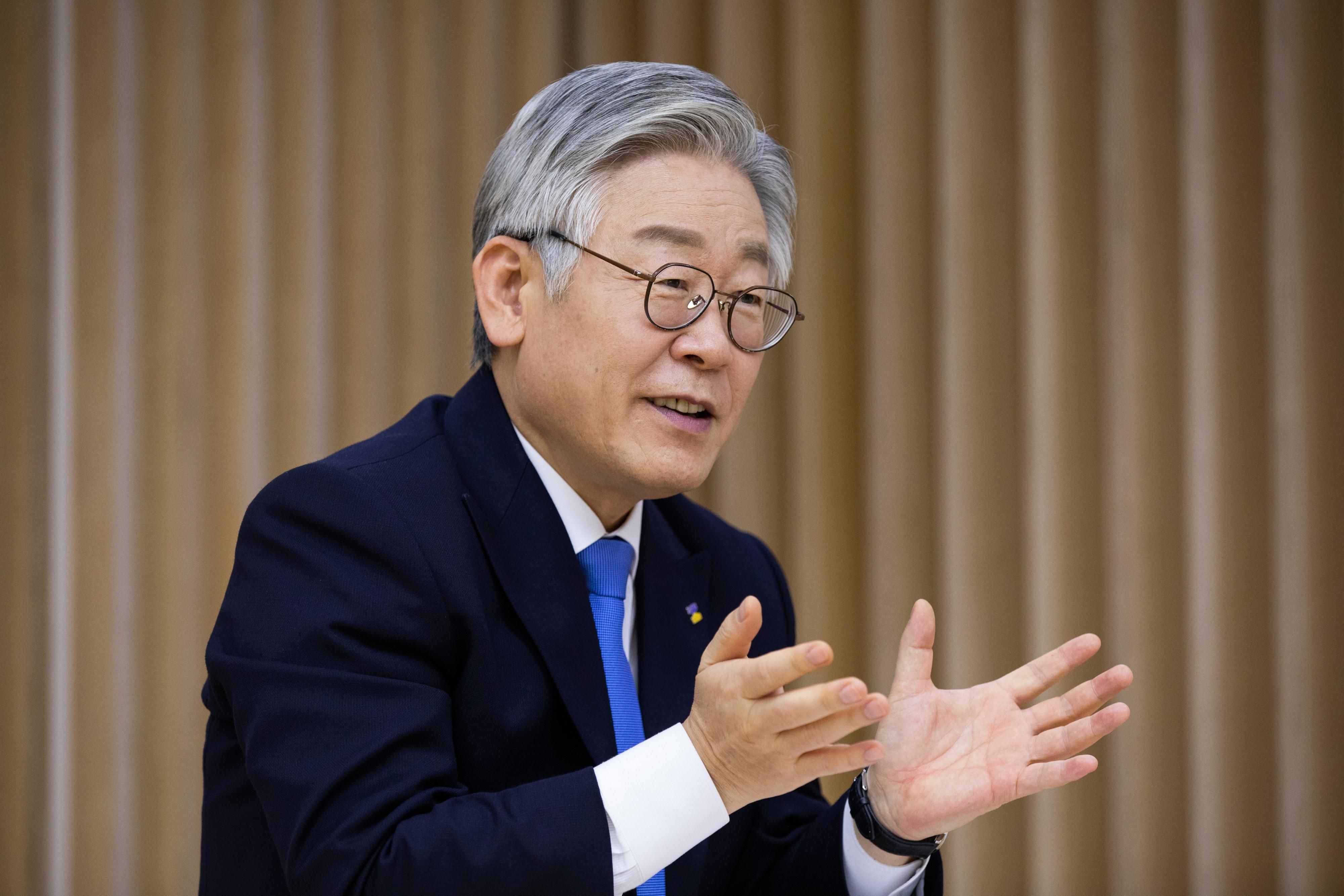 Кандидат у президенти Південної Кореї використає для своєї кампанії NFT: які цілі він переслідує - Фінанси Кандидат у президенти Південної Кореї використає для своєї кампанії NFT: які цілі він переслідує - Фінанси