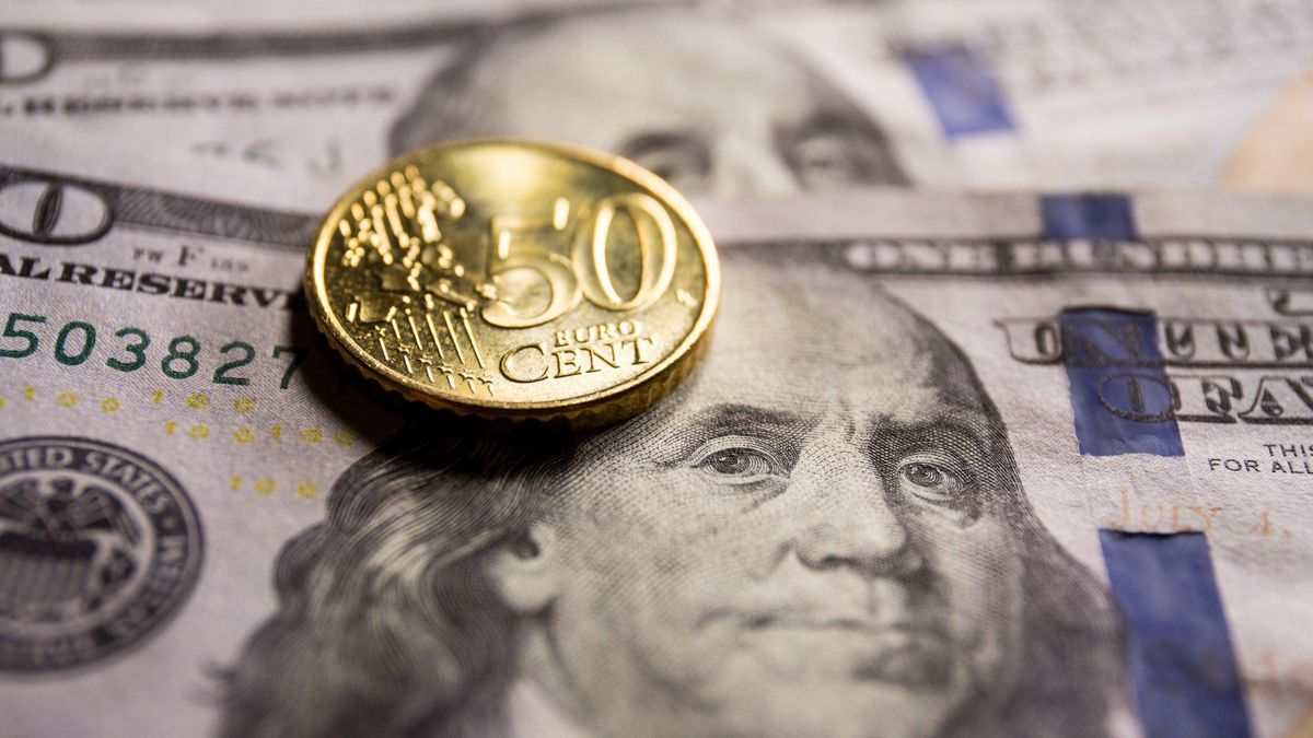 Курс доллара, евро – курс валют НБУ на 19 января 2022