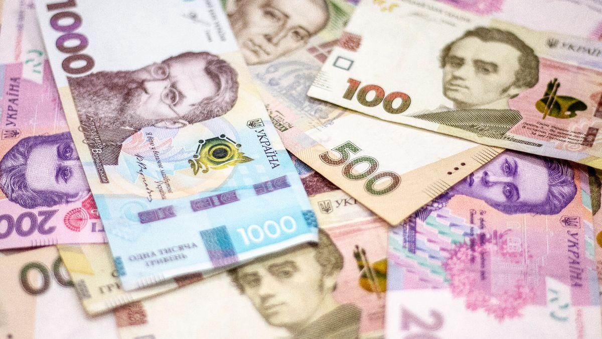 Рост зарплат: Украина попала в топ-25 стран рейтинга