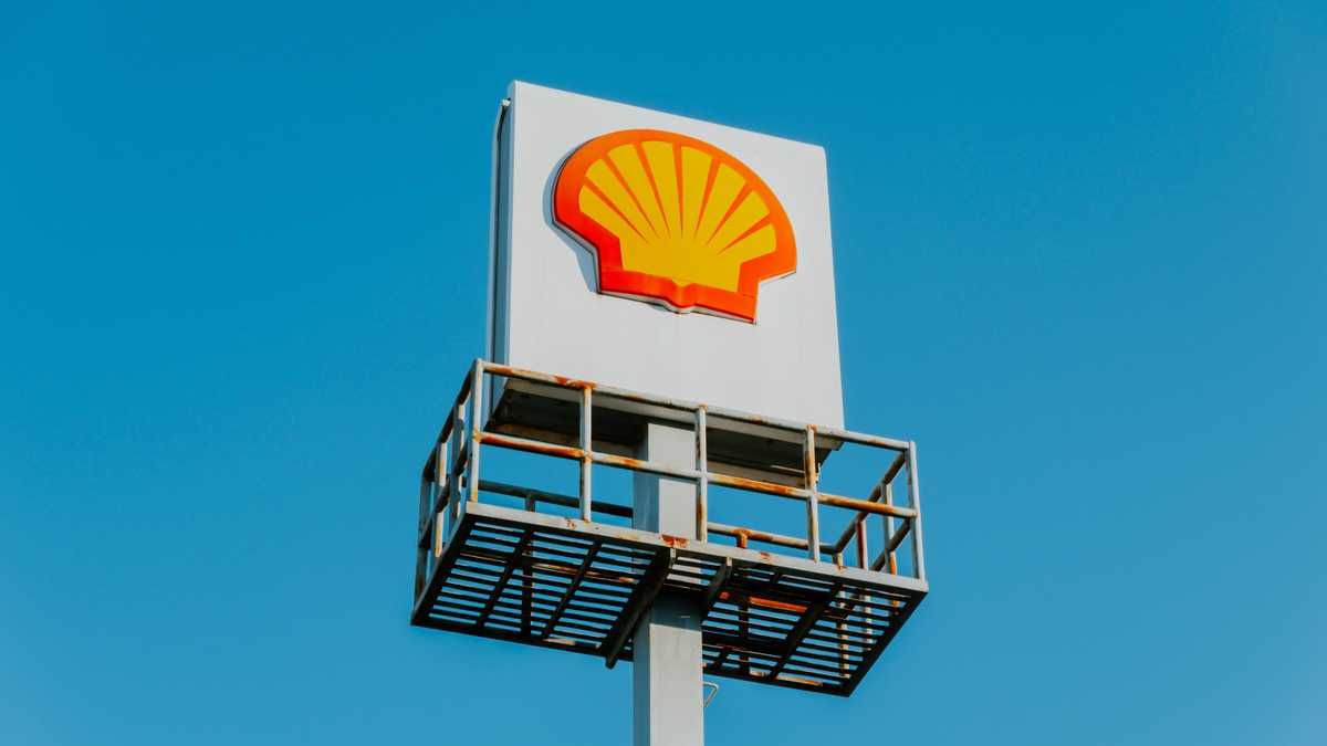 Частку Shell у російському проєкті "Сахалін-2" можуть придбати компанії з Китаю, – Bloomberg 