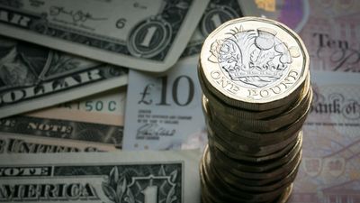 Нацбанк установил новую стоимость евро и злотого: курс валют на 20 мая