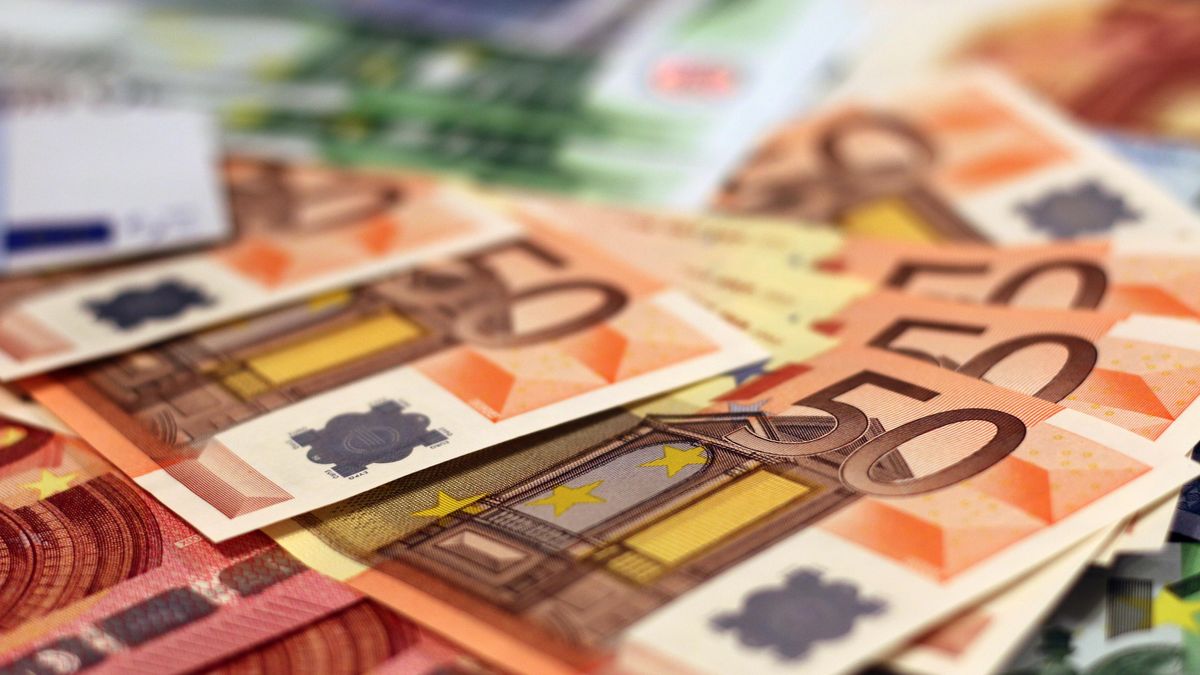 Евро и злотый продолжают дорожать: курс валют на 21 июня
