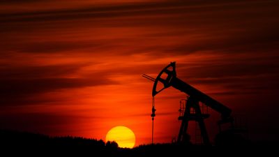 Нафтове ембарго все ближче: як це можуть використати інвестори з України