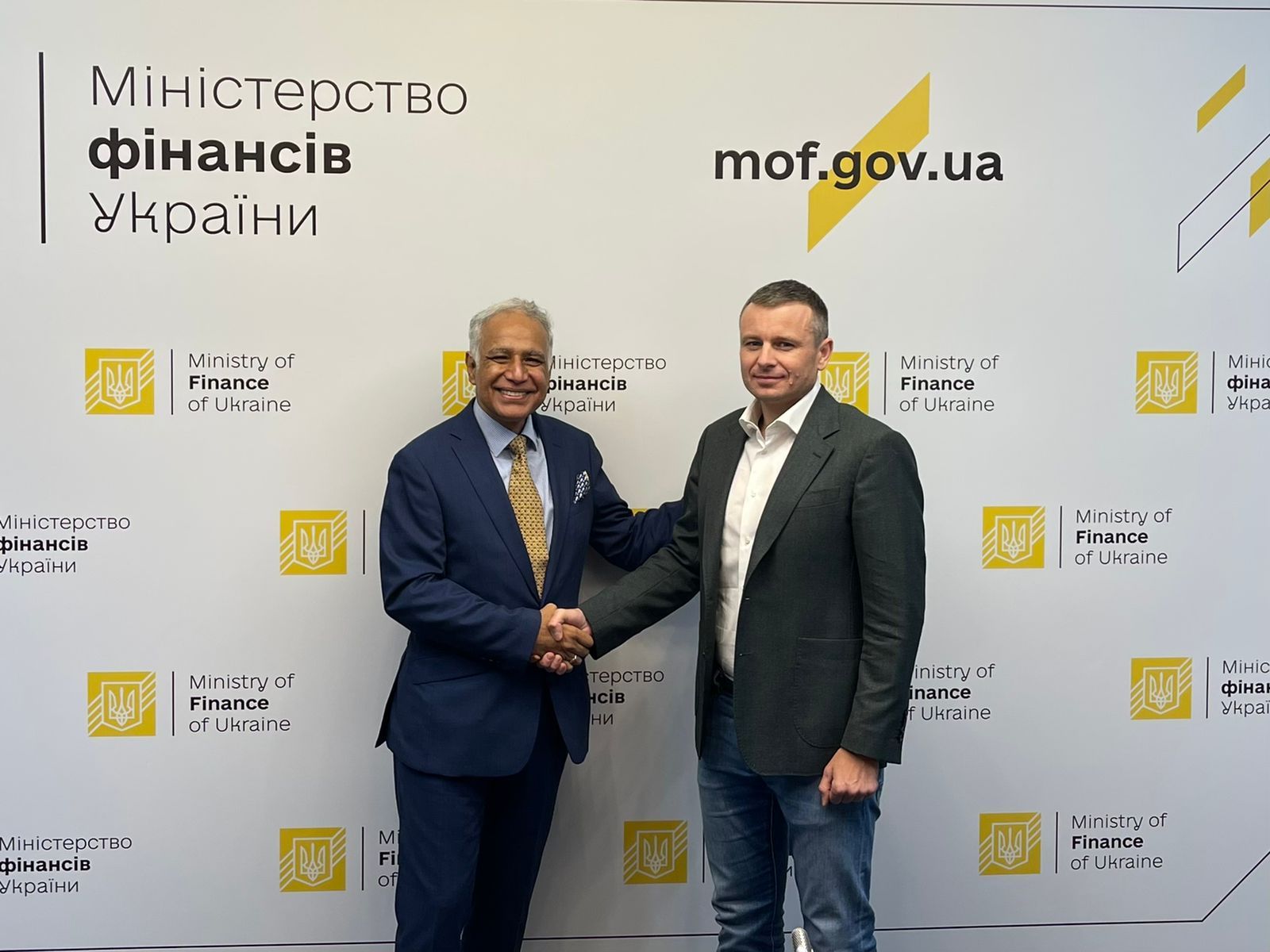 Украина получит более 500 миллионов долларов от Всемирного банка Украина получит более 500 миллионов долларов от Всемирного банка