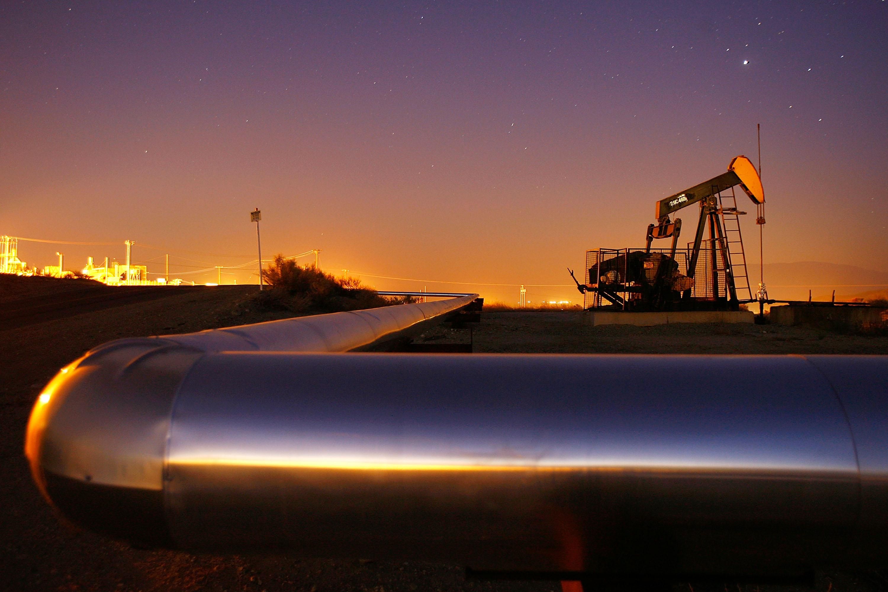 Новый обвал цен на нефть Новый обвал цен на нефть