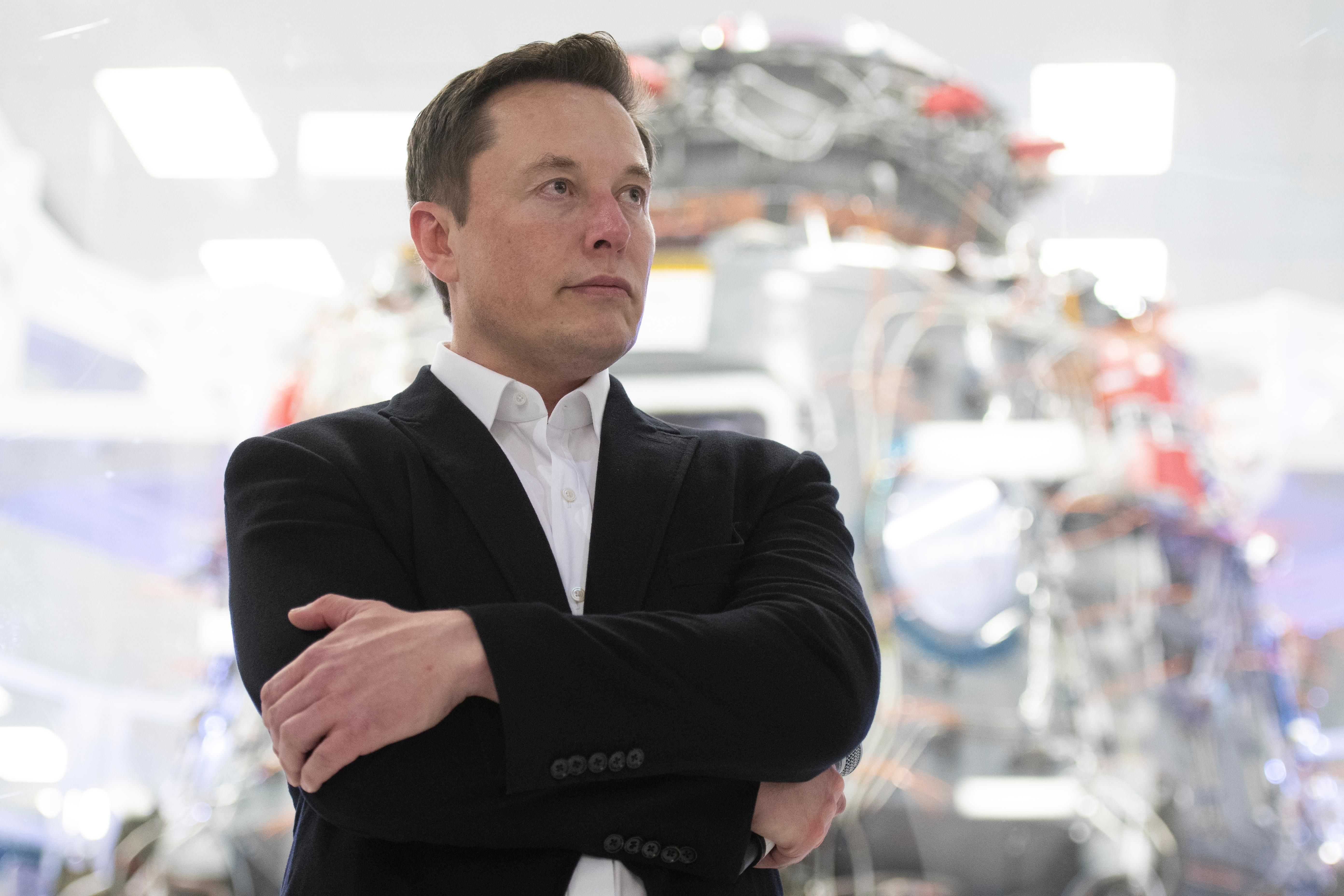 Потери компании Tesla из-за Маски