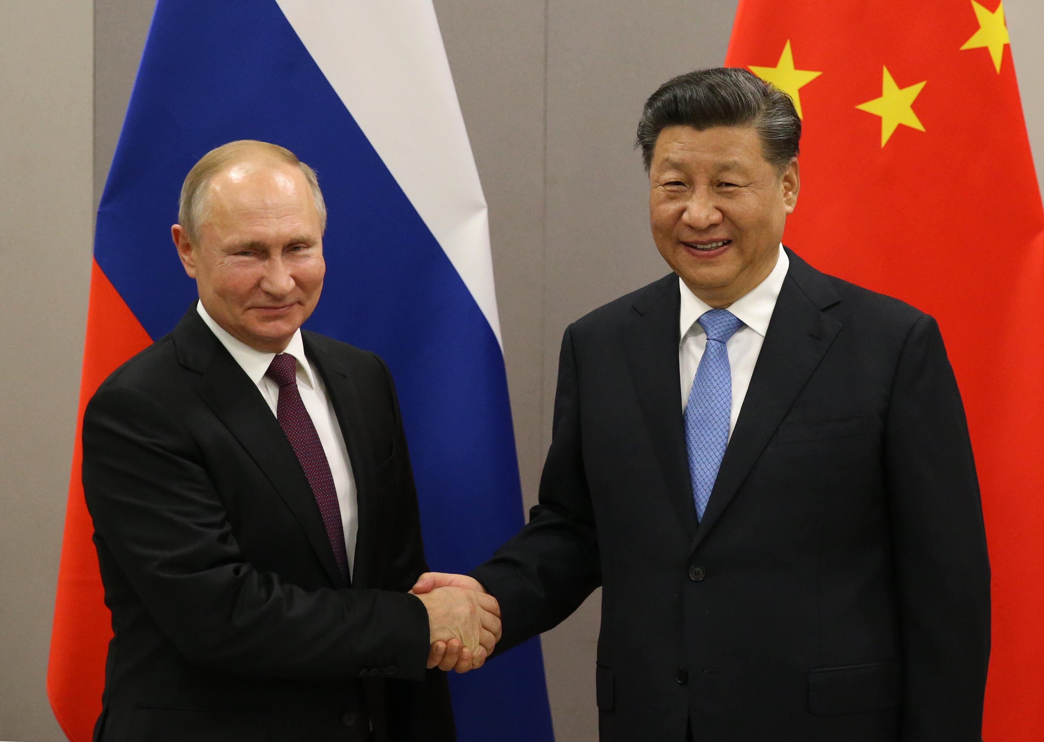 Китай та Росія посилюють економічні відносини 