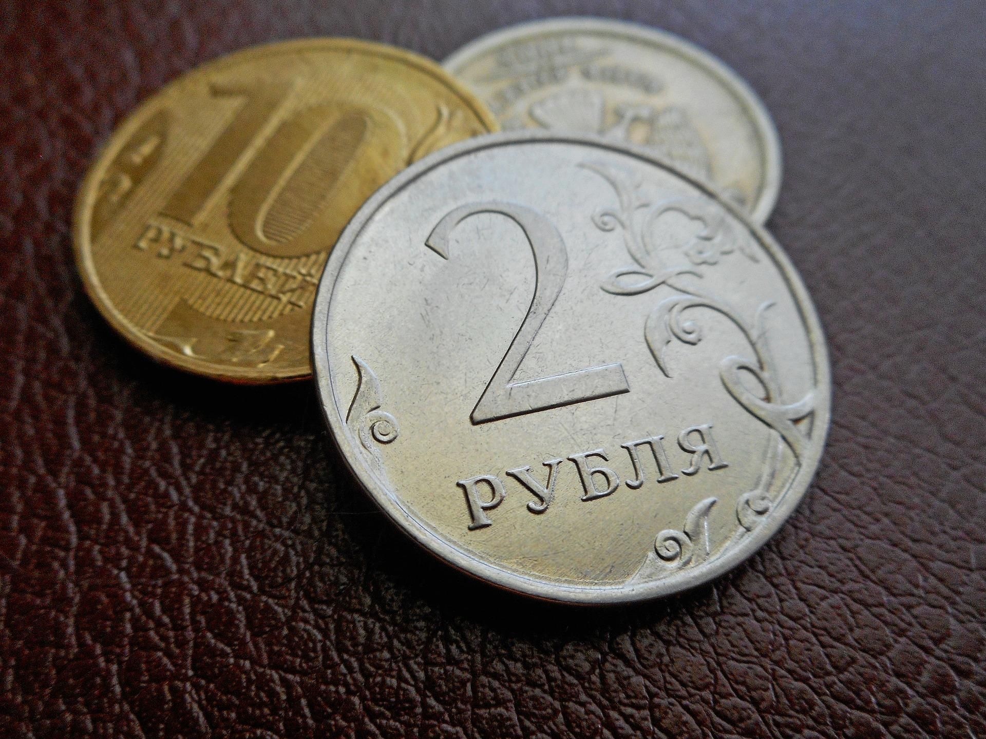Російський рубль тисне на ціни