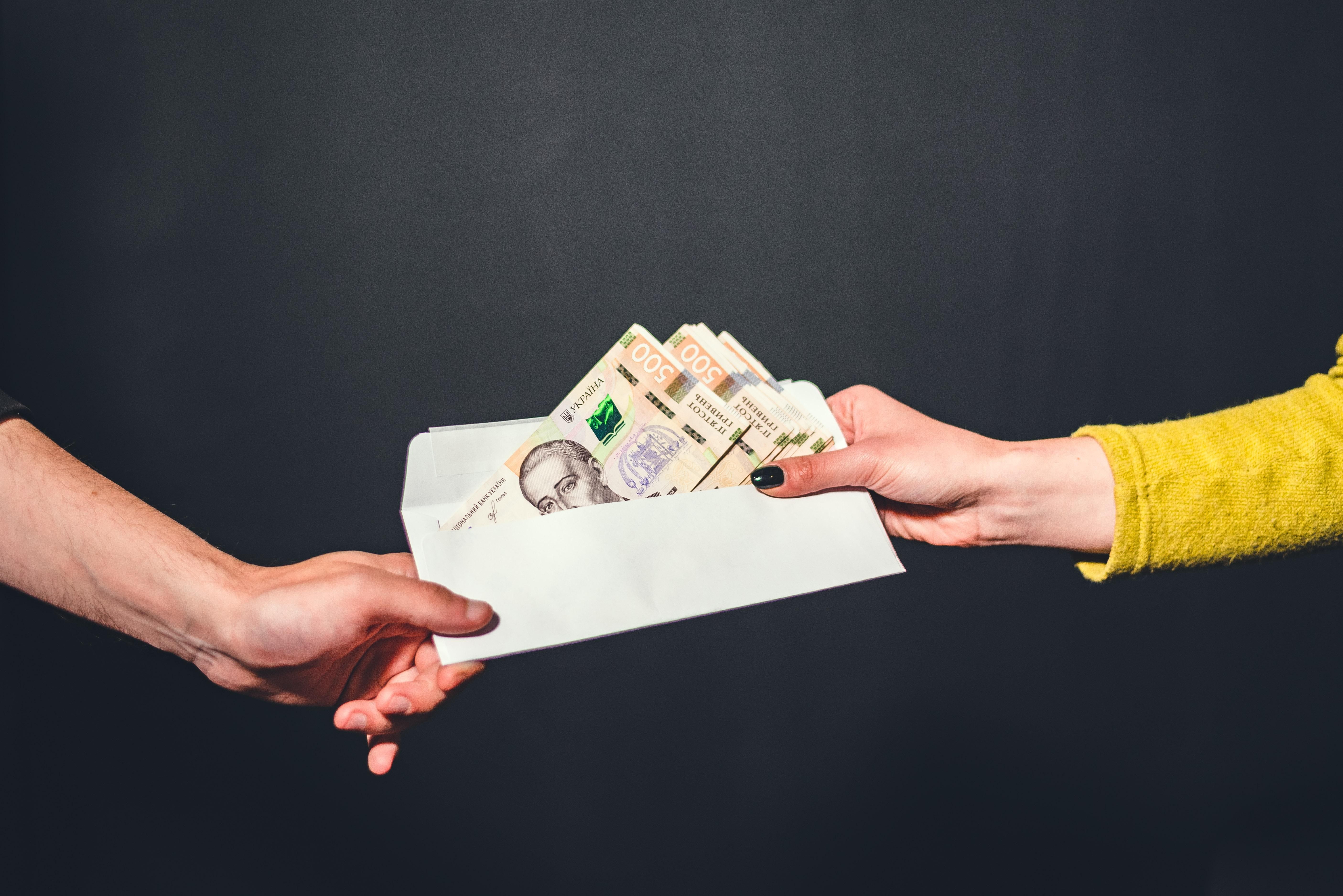 Нова корупційна схема в Україні Нова корупційна схема в Україні