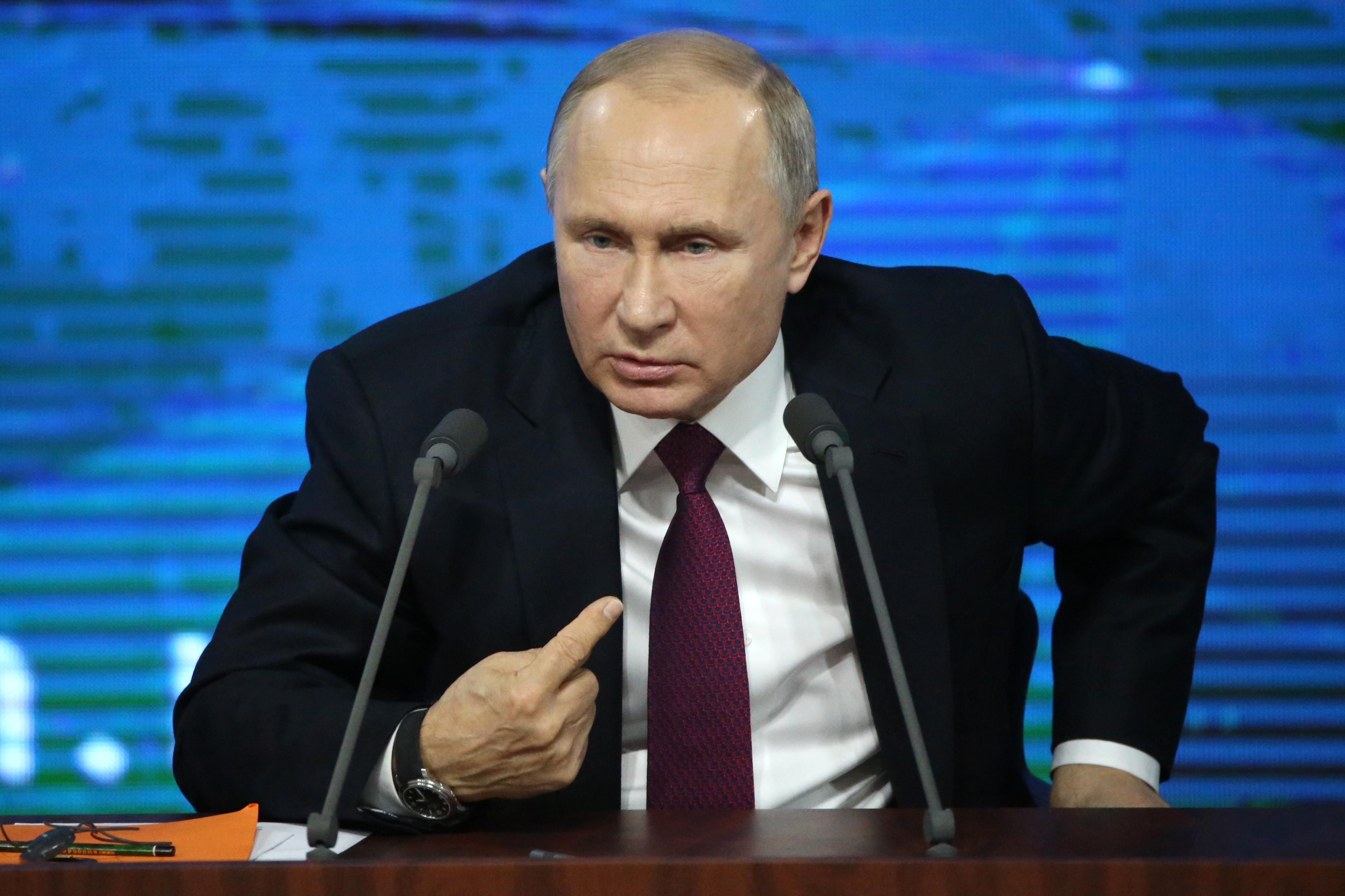 Путин публично извинялся во время пресс-конференции