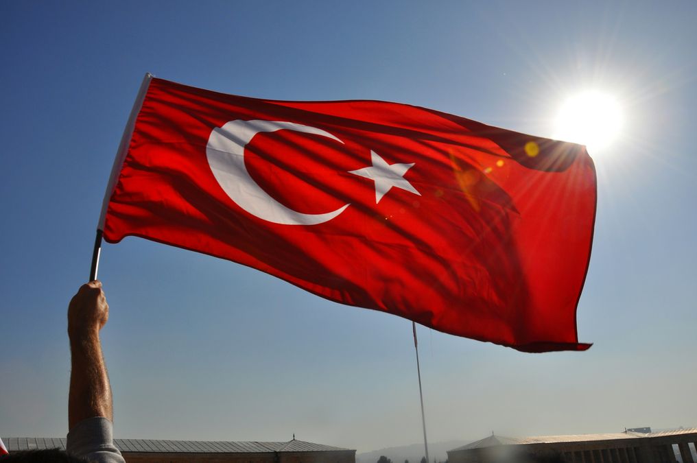 Турция против русских. Флаг Турции. Россия и Турция. Правительство Турции. Против Турции.