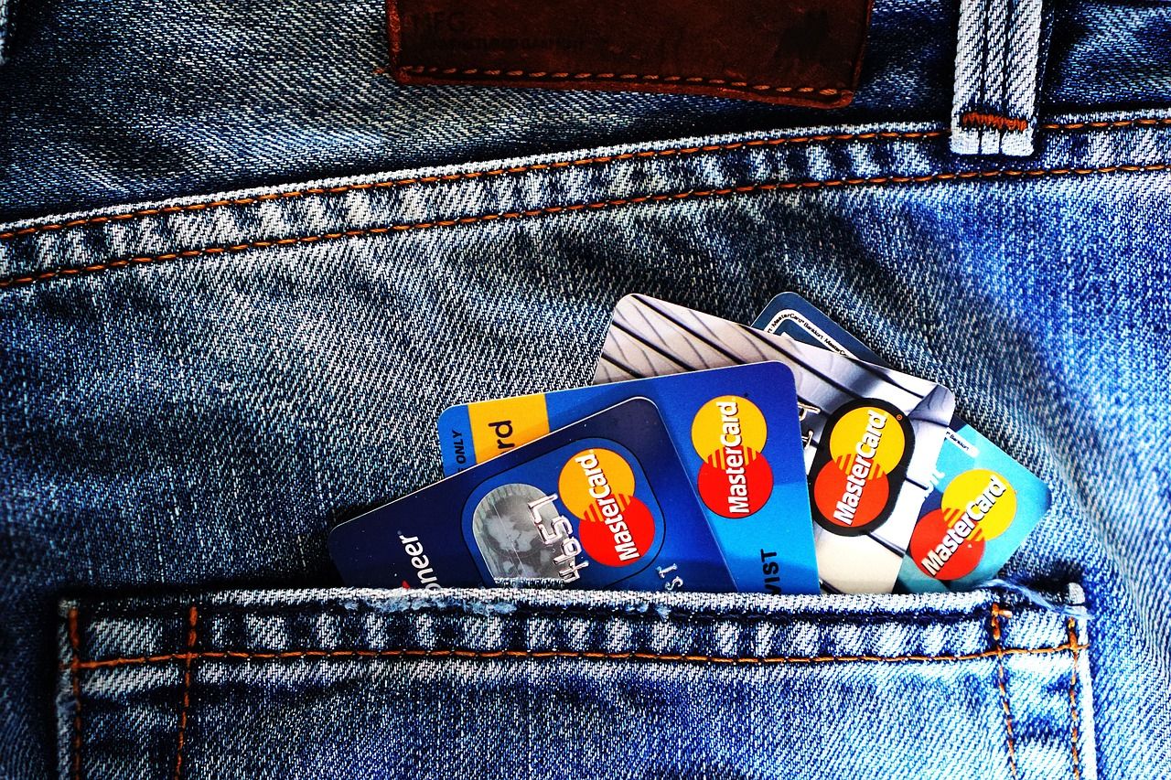 Как бороться с мошенничеством - платежная система Mastercard создала собственный ИИ