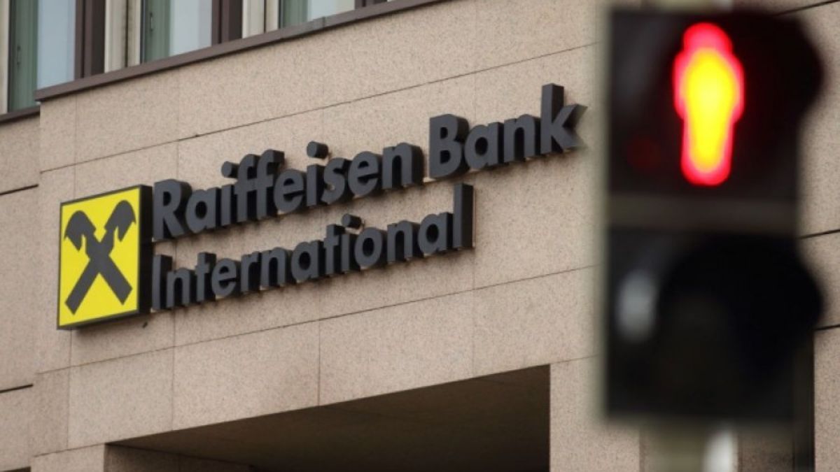 Raiffeisen Bank загрожують санкції від США Raiffeisen Bank загрожують санкції від США