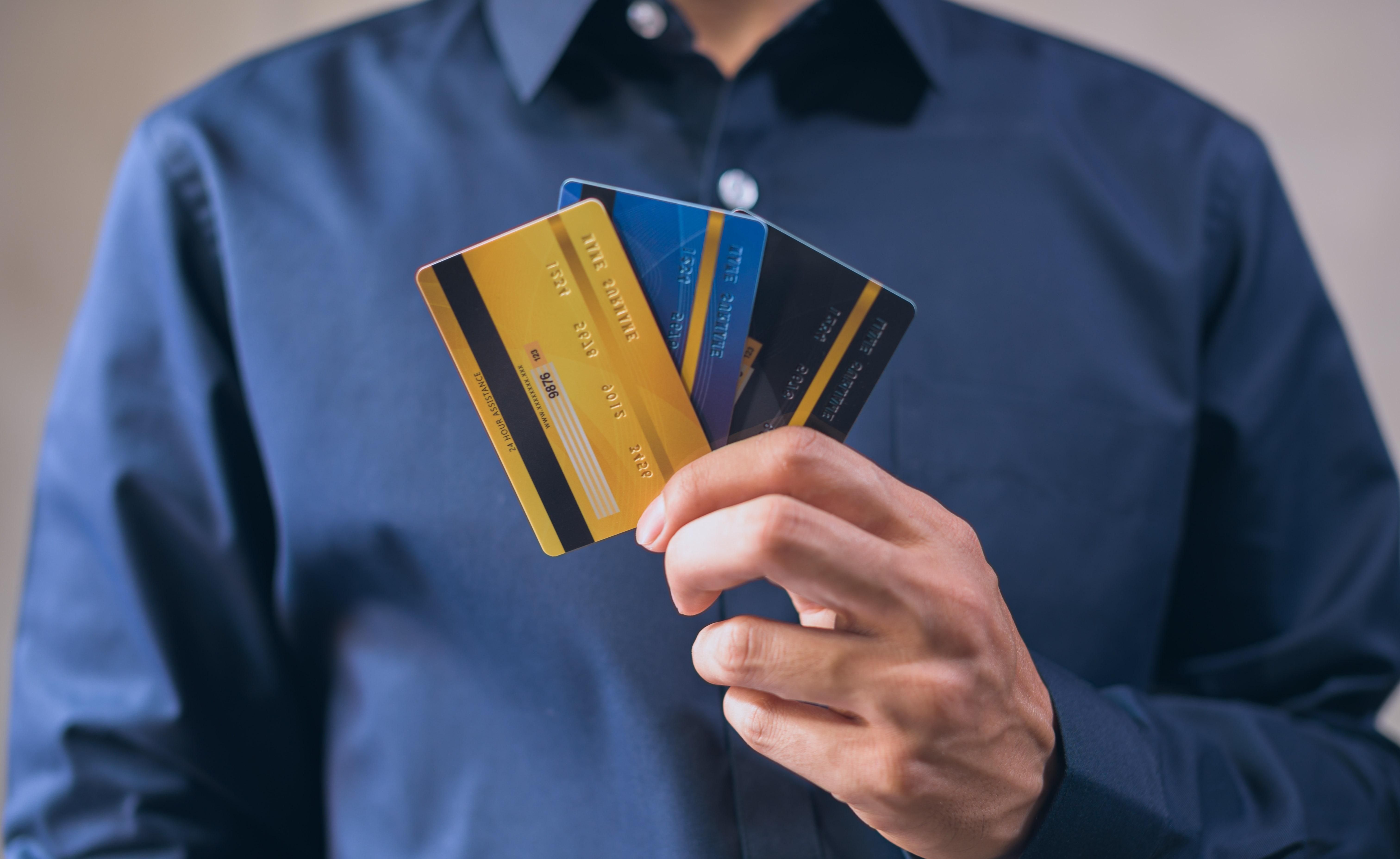 НБУ про блокування операцій українців за кордоном НБУ про блокування операцій українців за кордоном