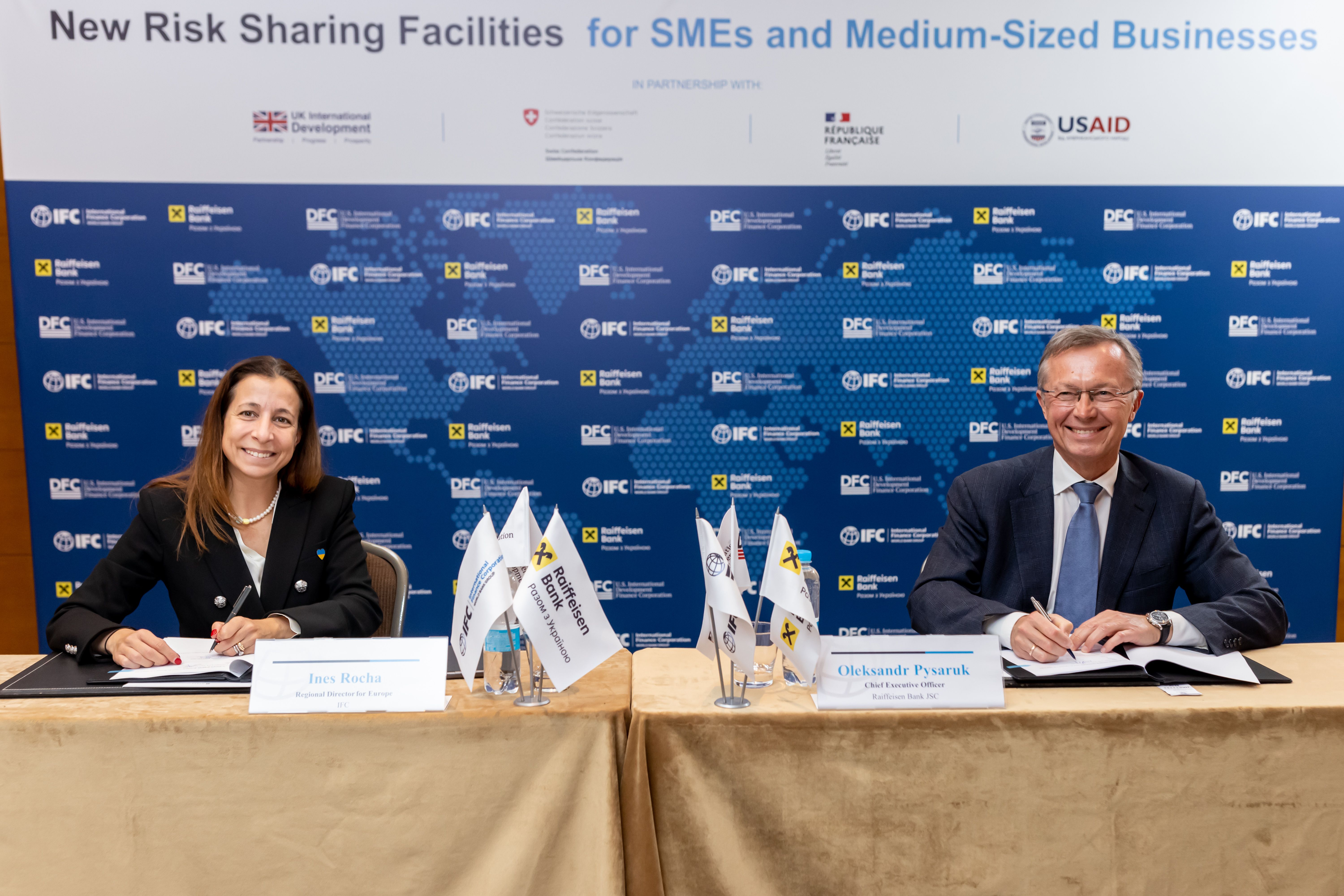 Обʼєднання зусиль IFC, DFC та Райфу заради українського бізнесу Обʼєднання зусиль IFC, DFC та Райфу заради українського бізнесу