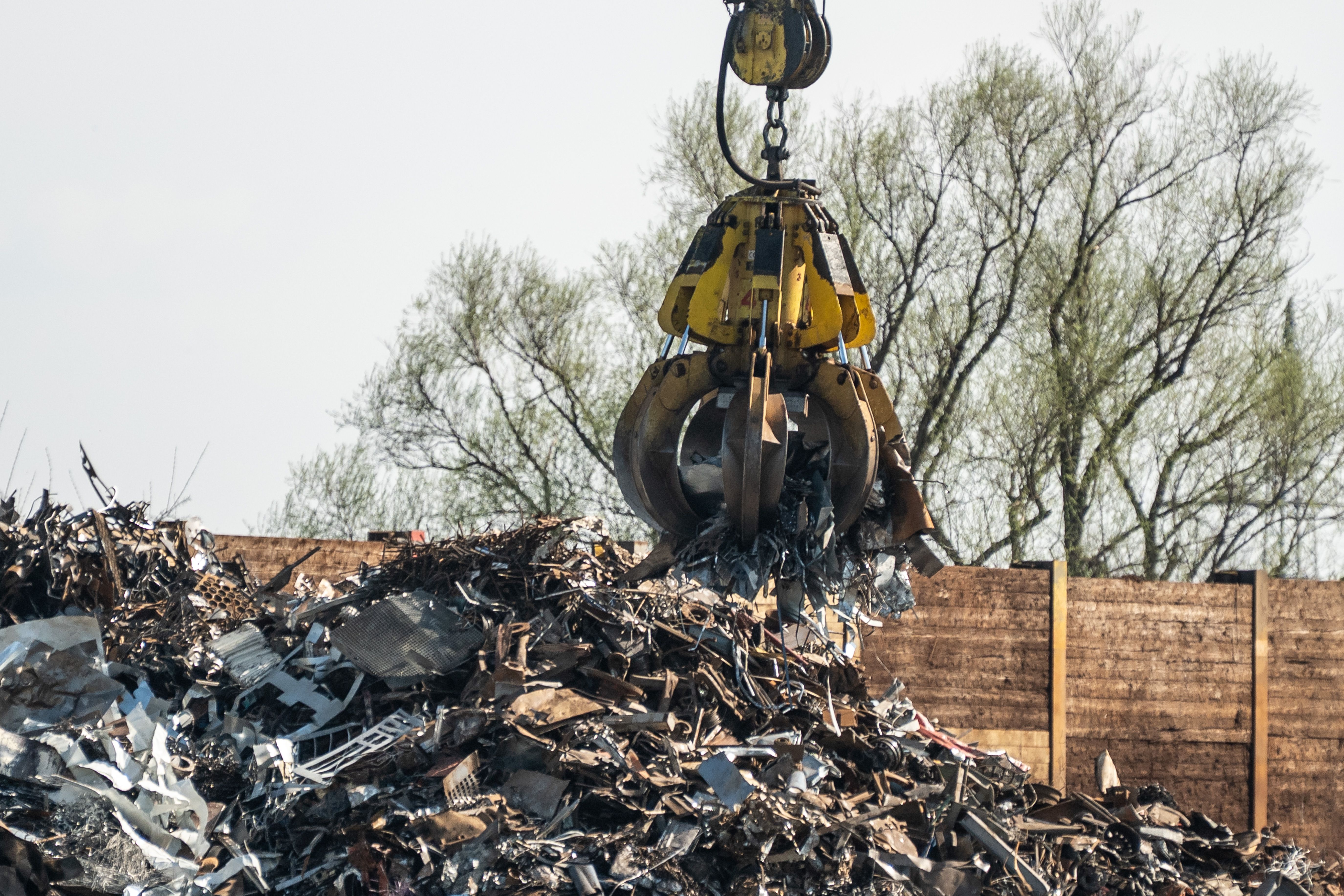 Звалище брухту Звалище брухту