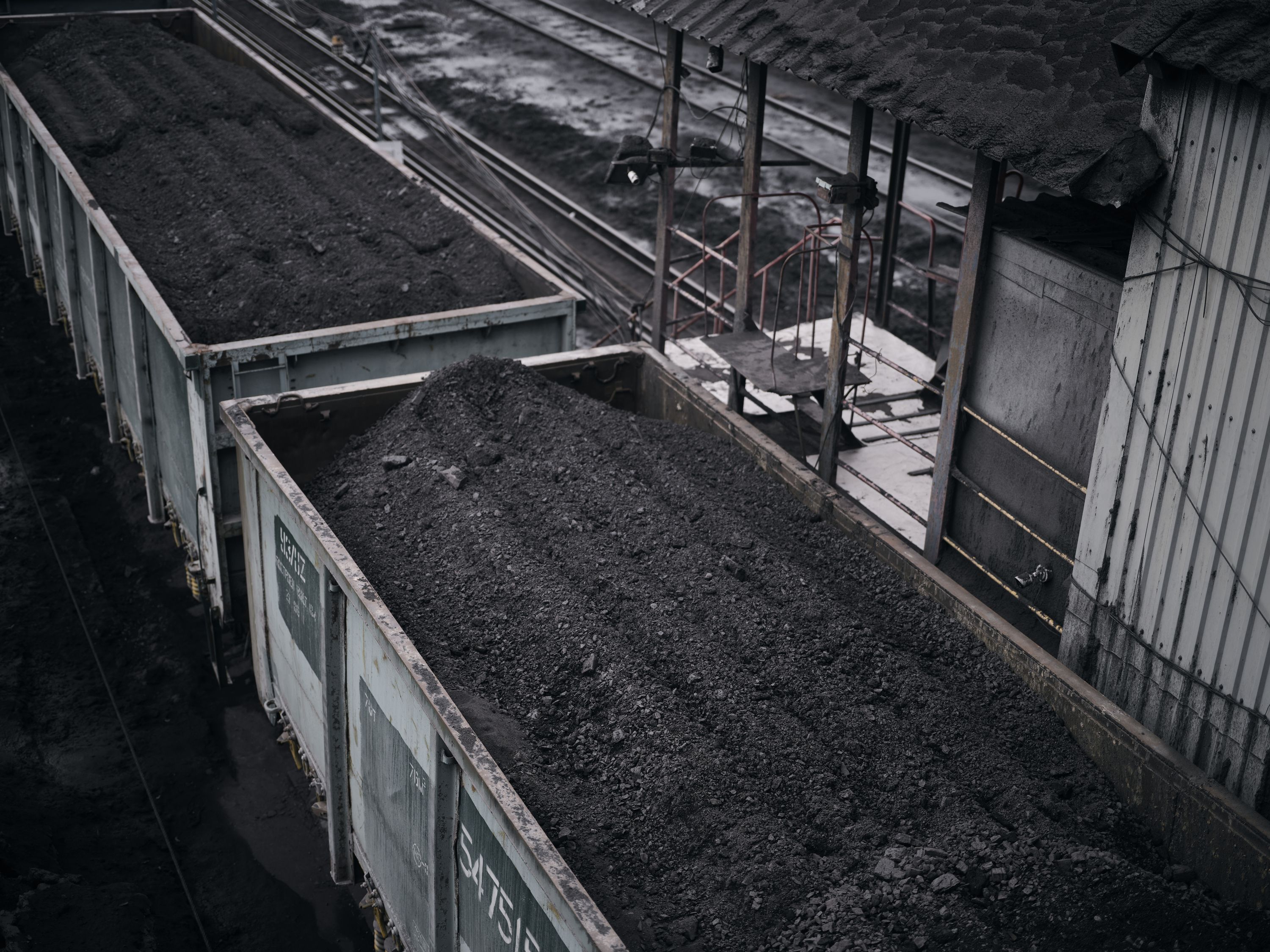 Видобуток вугілля на шахті "Герої космосу" у Павлограді Видобуток вугілля на шахті "Герої космосу" у Павлограді