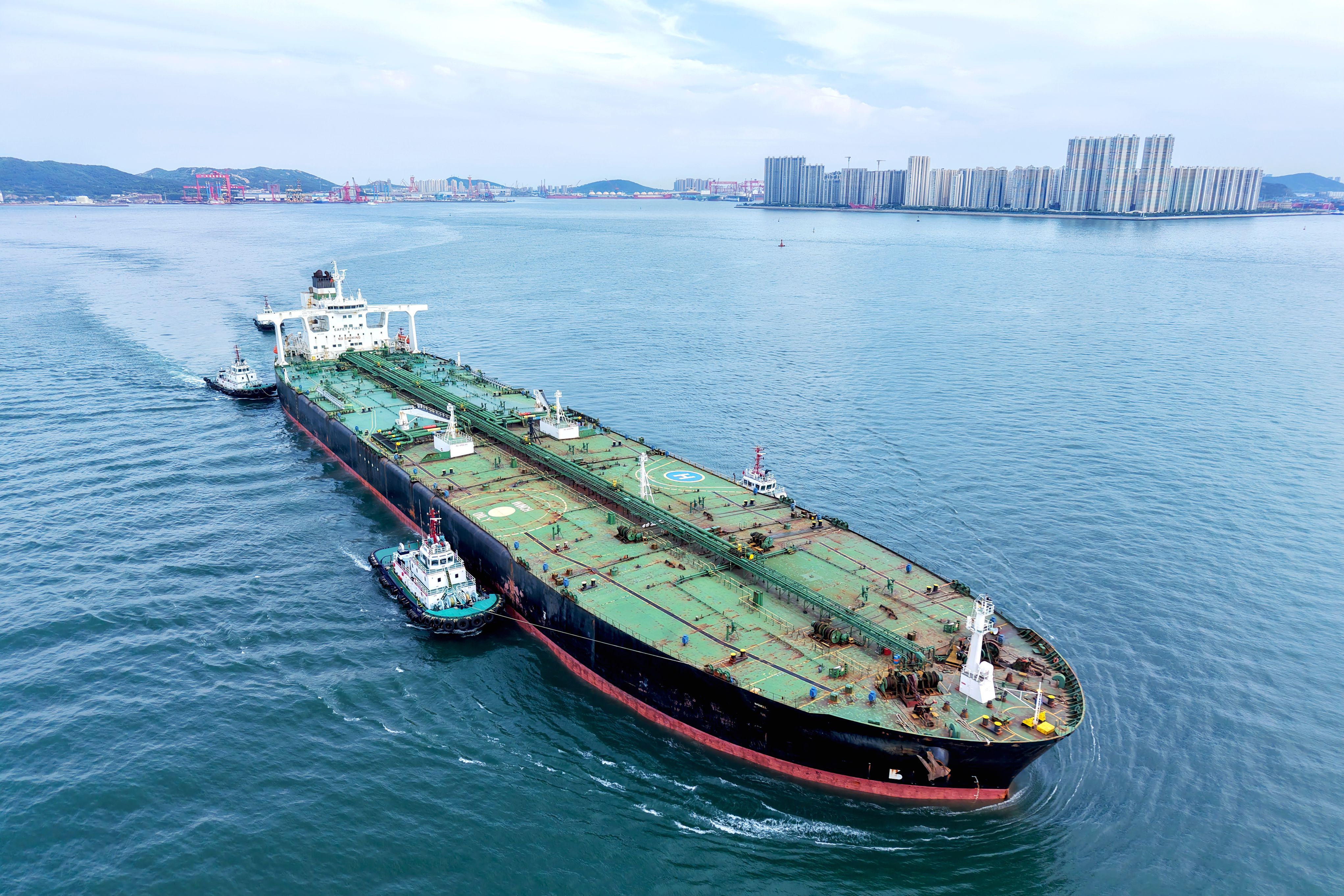 Нефтяной танкер Нефтяной танкер