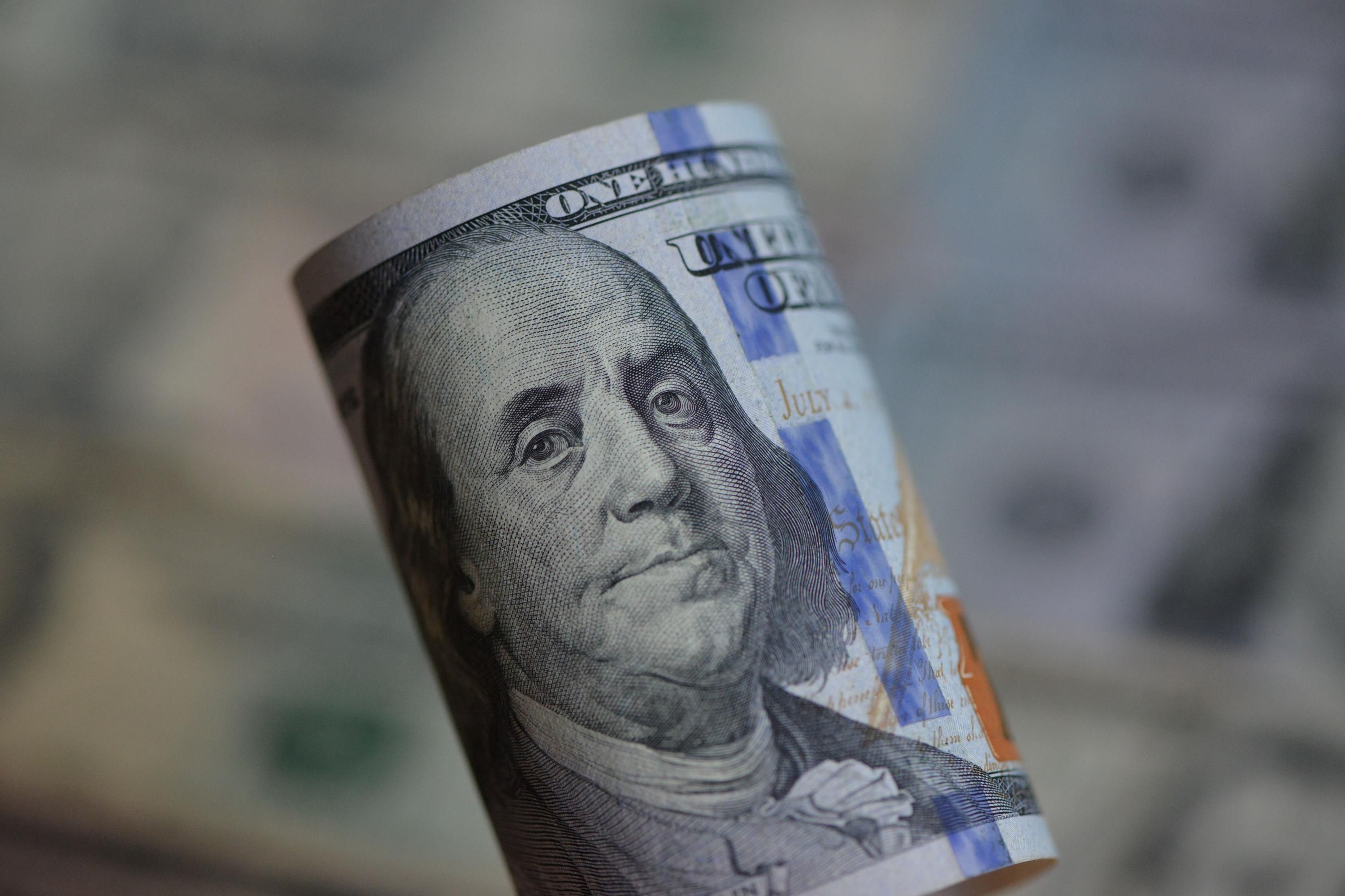 Банкноты доллара Банкноты доллара