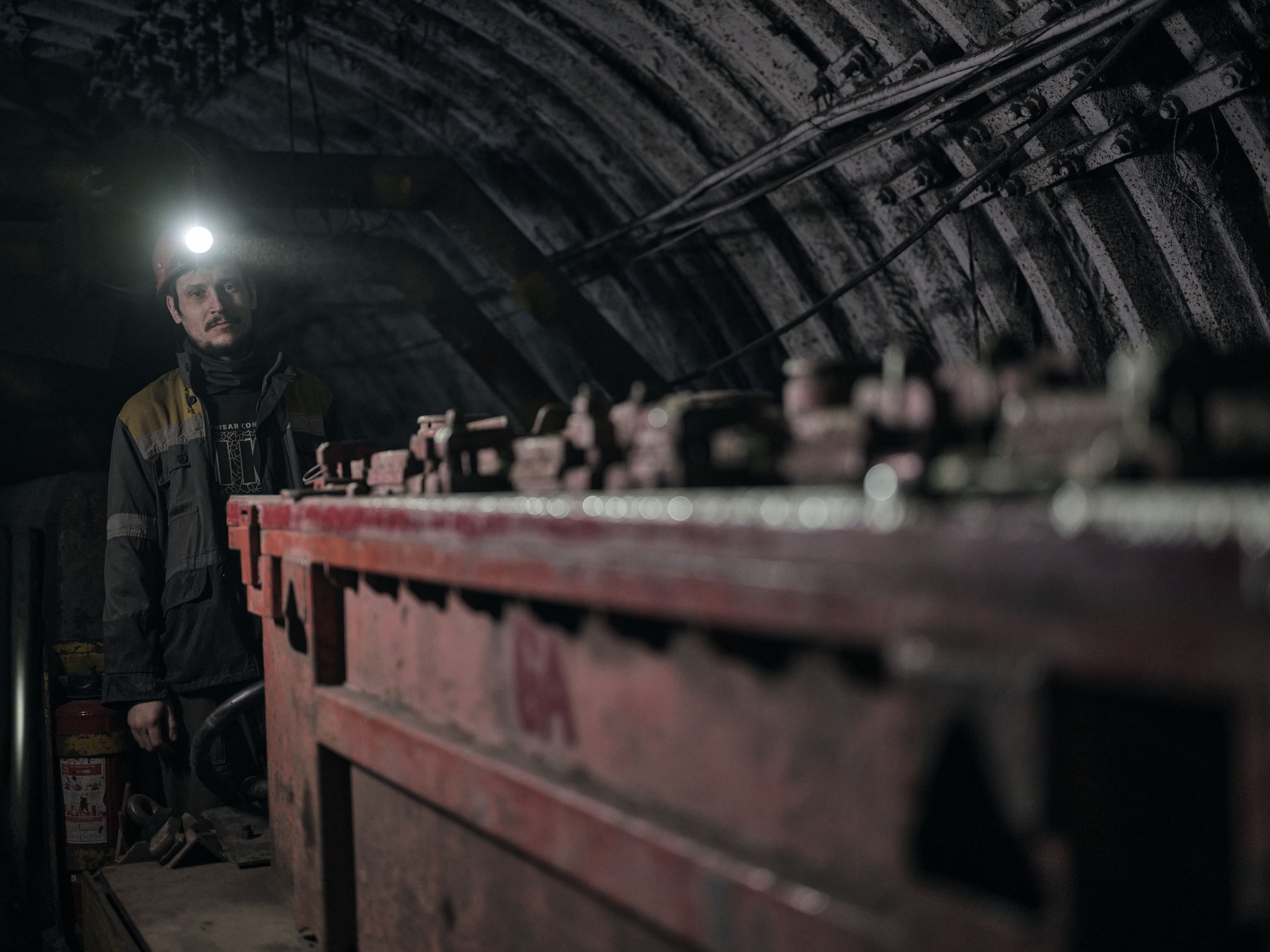 Видобуток вугілля на шахті "Герої космосу" у Павлограді Видобуток вугілля на шахті "Герої космосу" у Павлограді