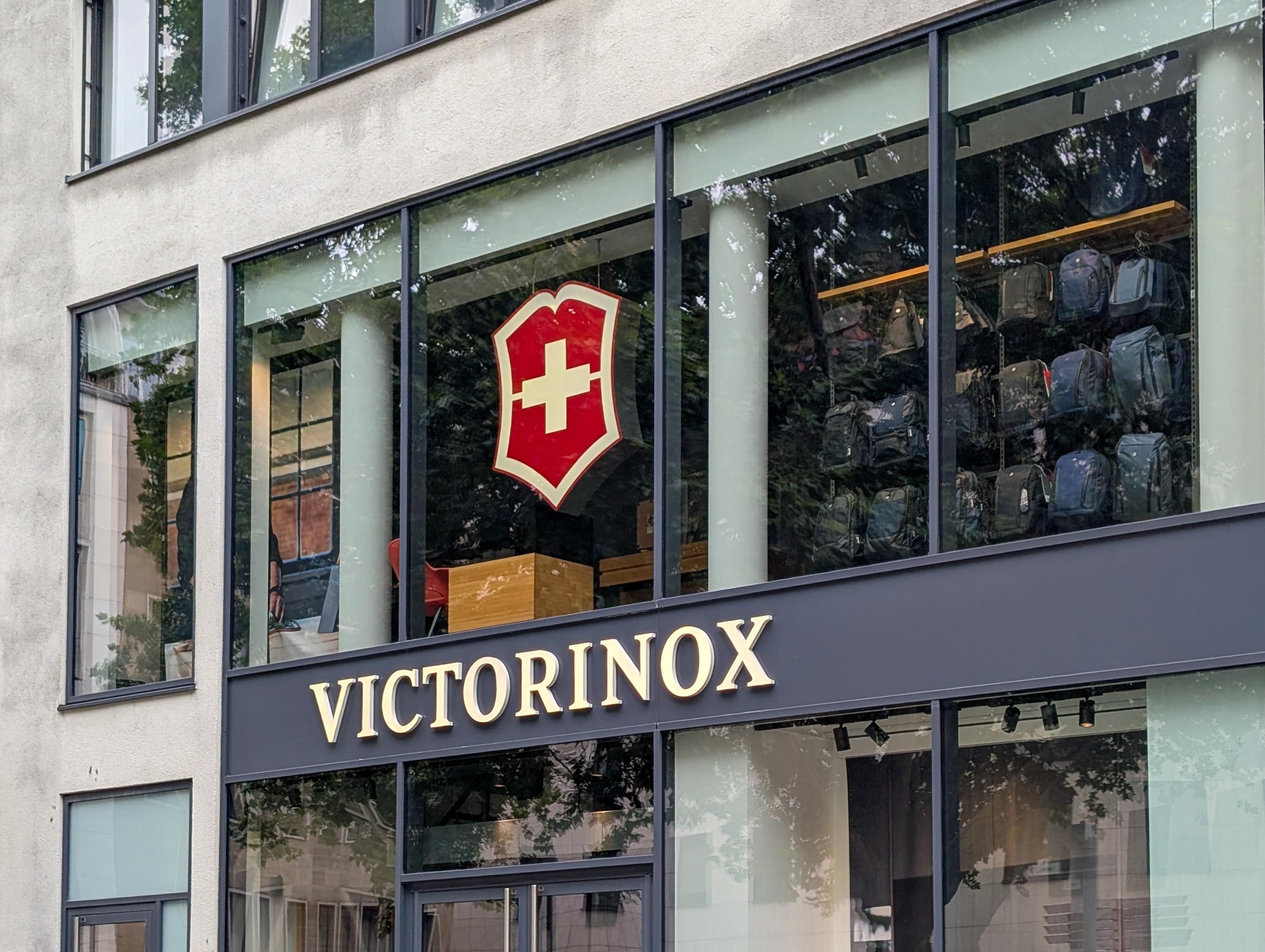 Магазин Victorinox Магазин Victorinox