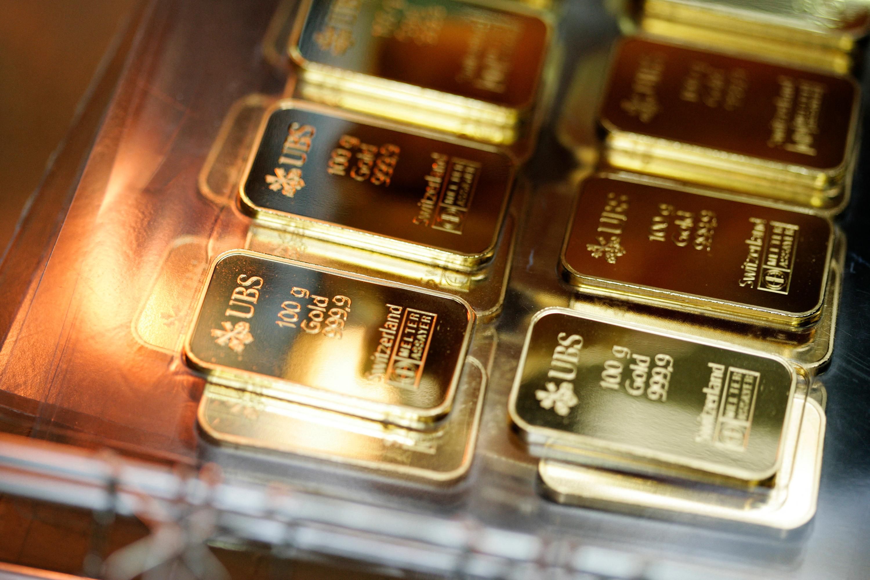 Злитки золота Злитки золота