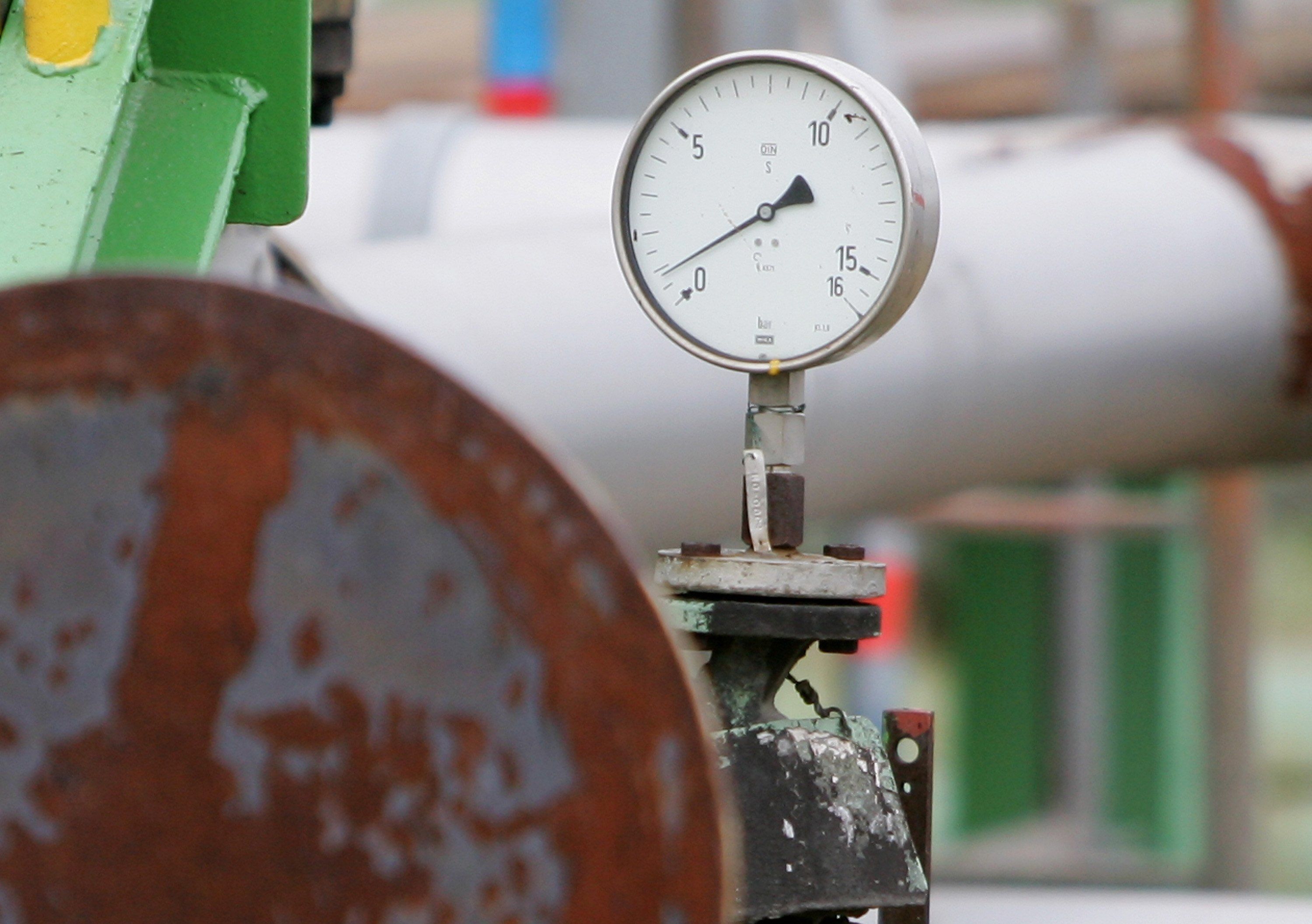 Маноскоп біля кінцевої точки трубопроводу "Дружба" Маноскоп біля кінцевої точки трубопроводу "Дружба"