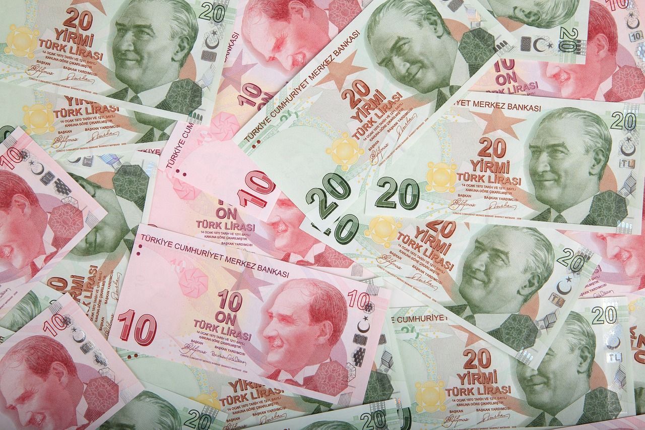 Як змінилось співвідношення гривні до ліри