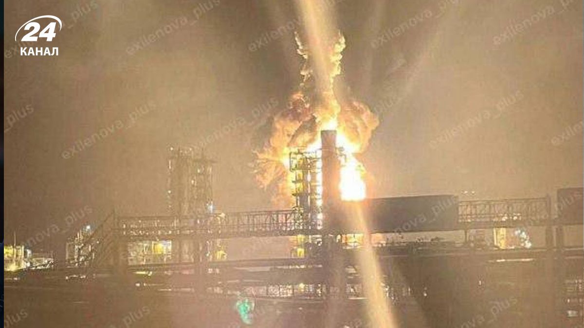 Завод КИНЕФ в городе Кириши остановил работу после атаки БПЛА, - Reuters - новости Украины - Финансы Завод КИНЕФ в городе Кириши остановил работу после атаки БПЛА, - Reuters - новости Украины - Финансы