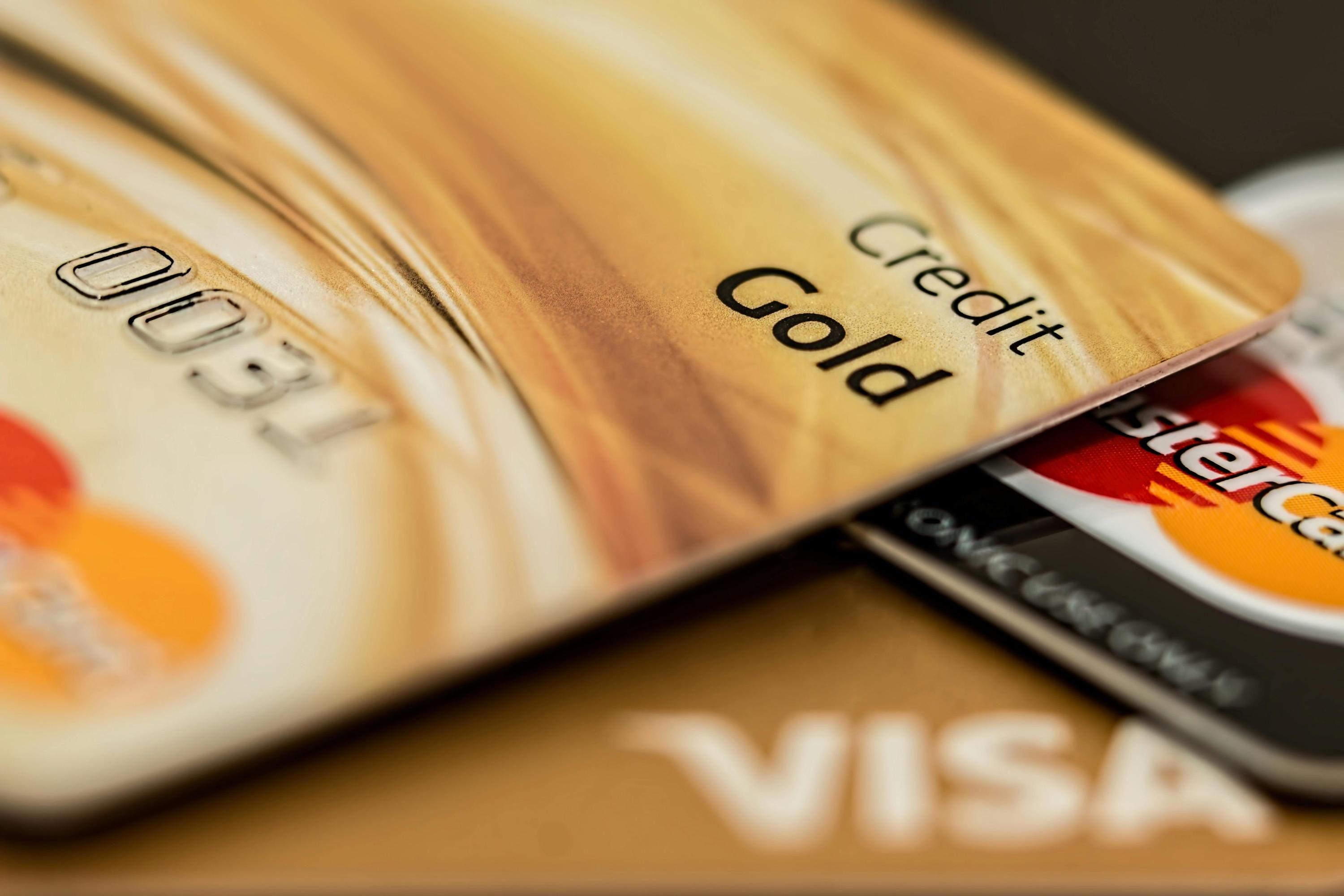 Чи працюють в Росії Visa та Mastercard