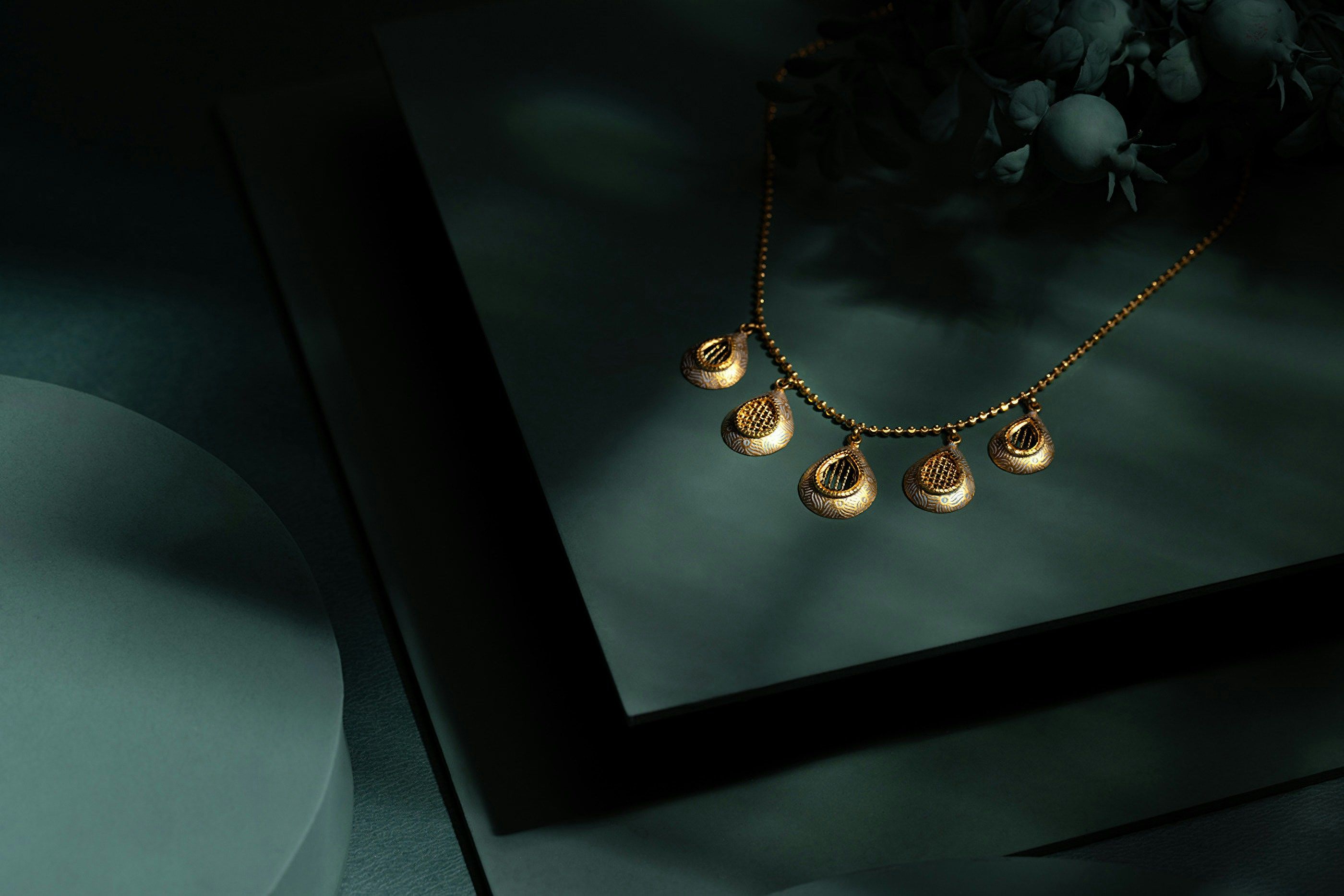 Чи пливає колір золота на ціну Чи пливає колір золота на ціну