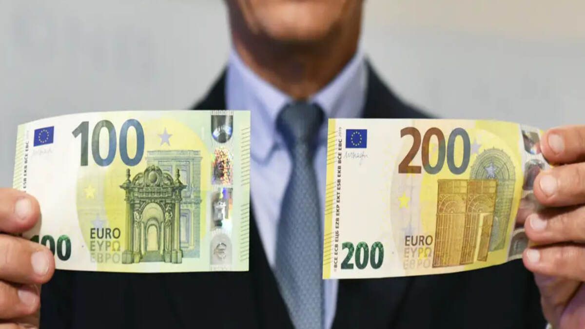 Нове євро - як виглядатимуть майбутні банкноти євро, що зміниться в купюрах євро
