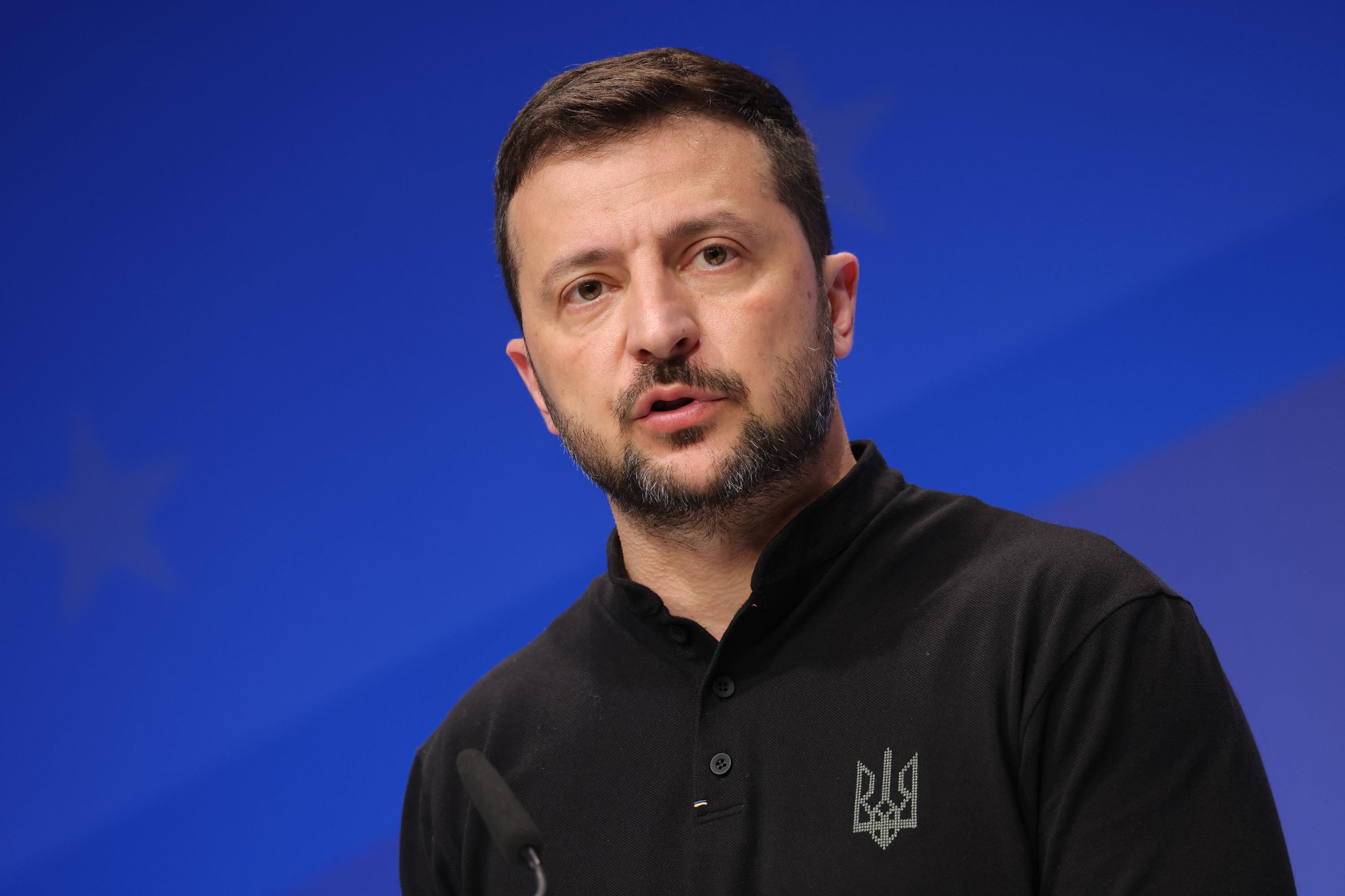 Услуги станут более доступными: Зеленский дал старт созданию почтового банка - Финансы - Финансы