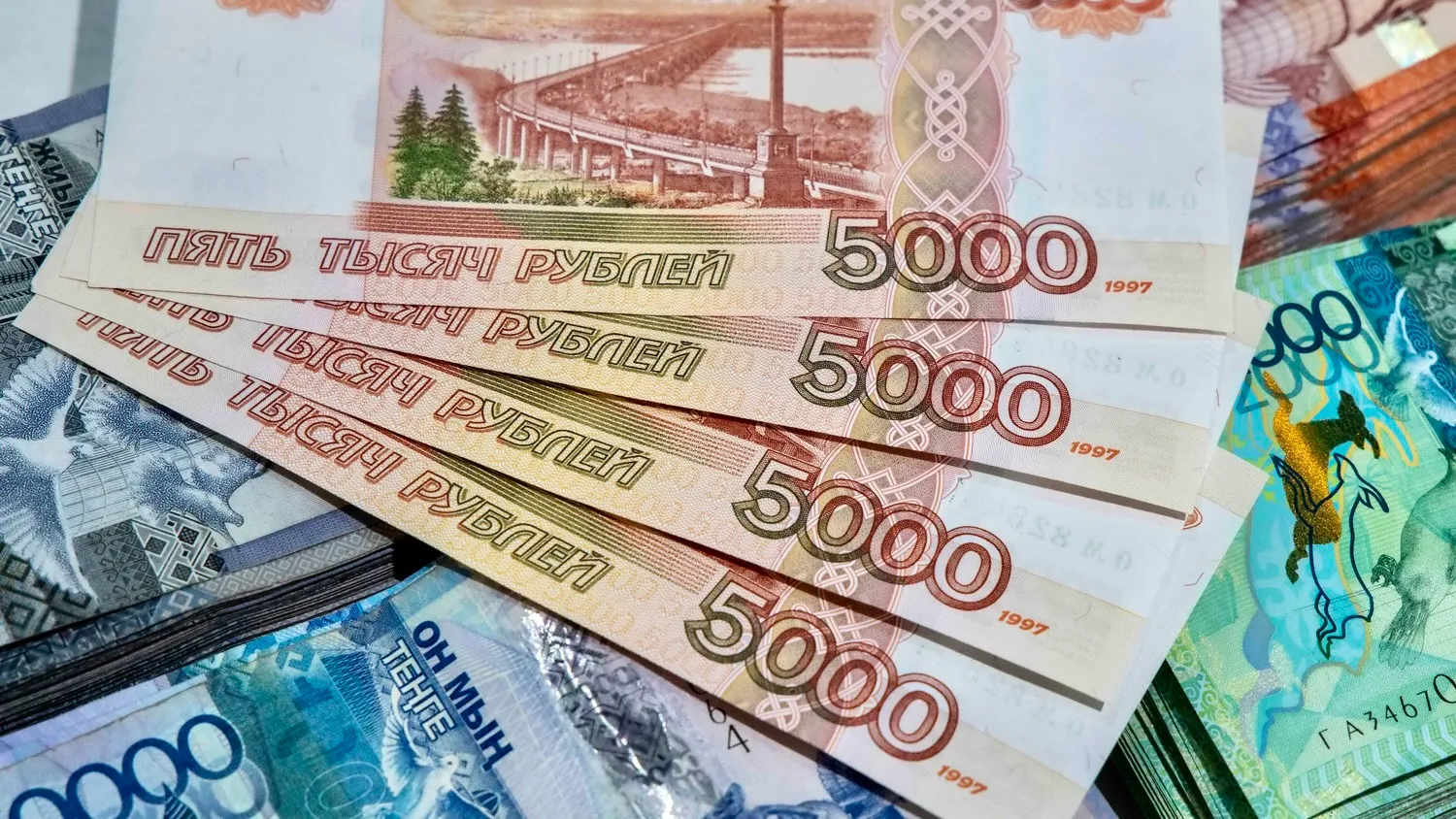 Рубль перевершив світовий рекорд Рубль перевершив світовий рекорд