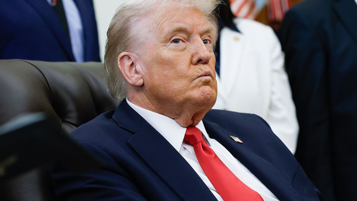 Трамп объявил о введении чрезвычайного положения для защиты нефтяных доходов Венесуэлы - Финансы Трамп объявил о введении чрезвычайного положения для защиты нефтяных доходов Венесуэлы - Финансы